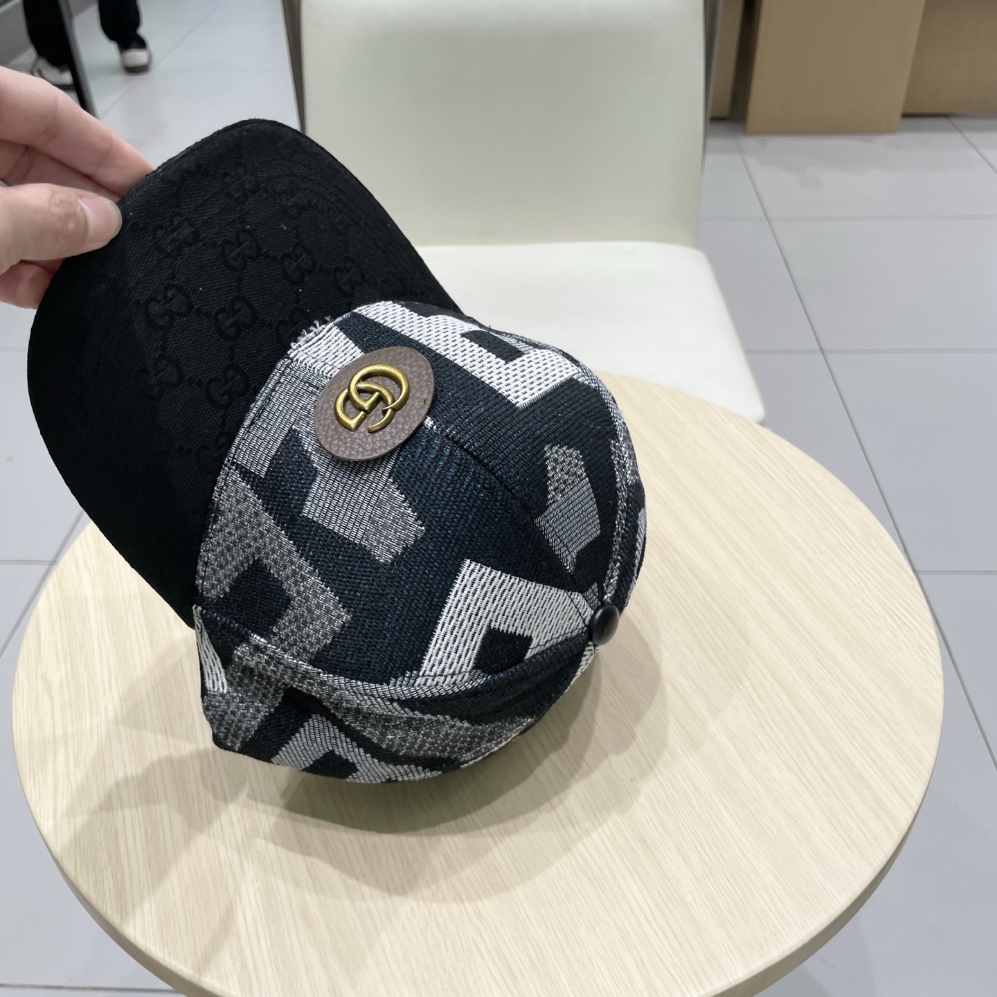  古奇棒球帽♥️GUCCI🧢官网新品，棒球帽，原单品质火爆来袭 。🎩 工艺非常精美 高档大气上档次！低调
