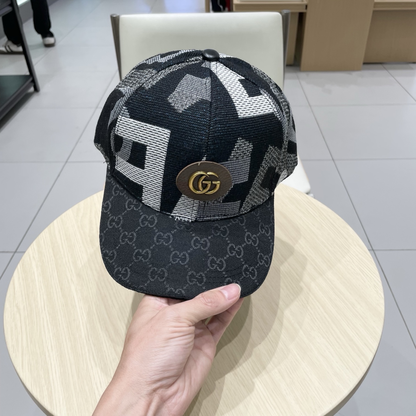  古奇棒球帽♥️GUCCI🧢官网新品，棒球帽，原单品质火爆来袭 。🎩 工艺非常精美 高档大气上档次！低调