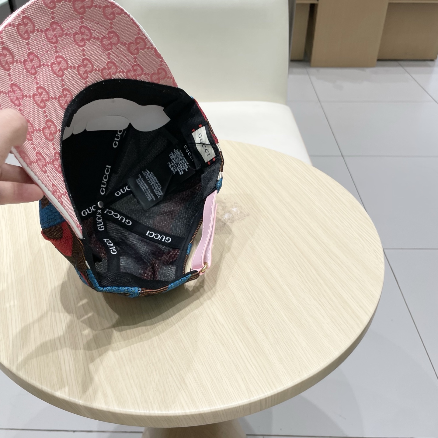  古奇棒球帽♥️GUCCI🧢官网新品，棒球帽，原单品质火爆来袭 。🎩 工艺非常精美 高档大气上档次！低调