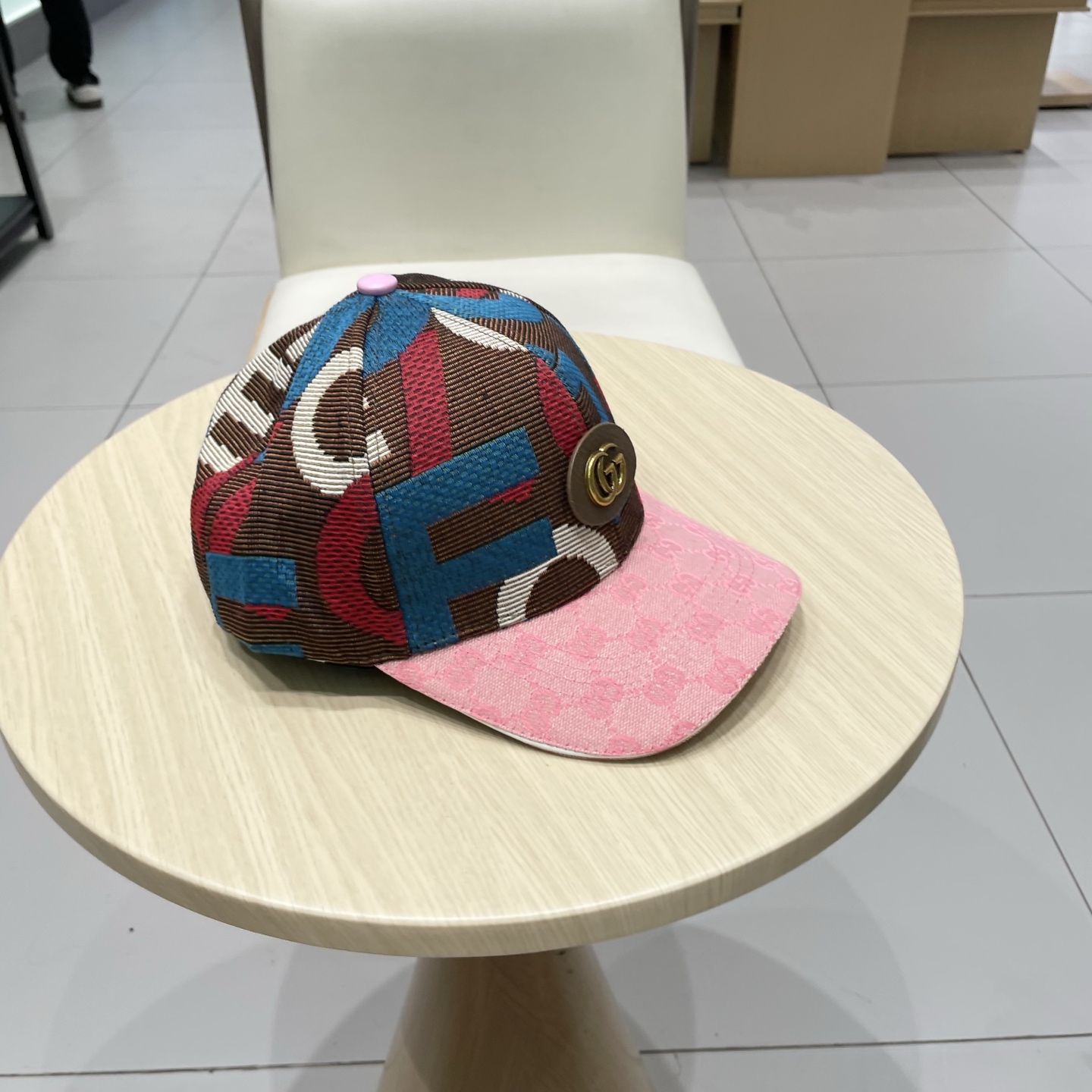  古奇棒球帽♥️GUCCI🧢官网新品，棒球帽，原单品质火爆来袭 。🎩 工艺非常精美 高档大气上档次！低调
