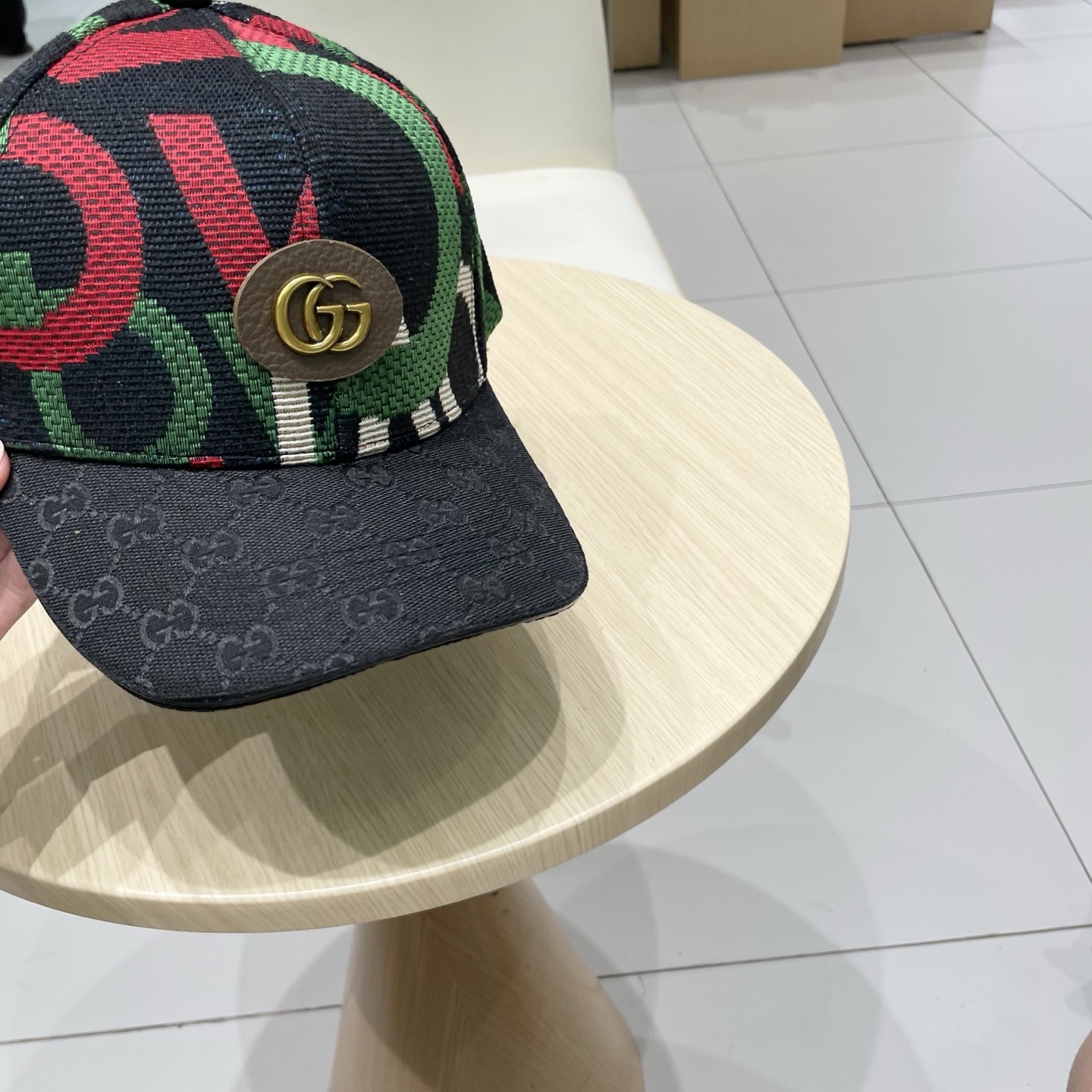  古奇棒球帽♥️GUCCI🧢官网新品，棒球帽，原单品质火爆来袭 。🎩 工艺非常精美 高档大气上档次！低调