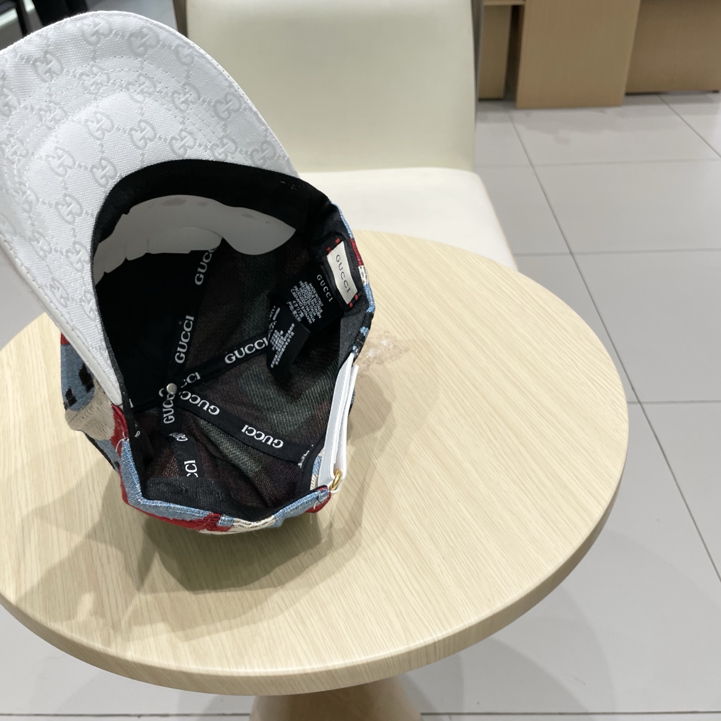  古奇棒球帽♥️GUCCI🧢官网新品，棒球帽，原单品质火爆来袭 。🎩 工艺非常精美 高档大气上档次！低调