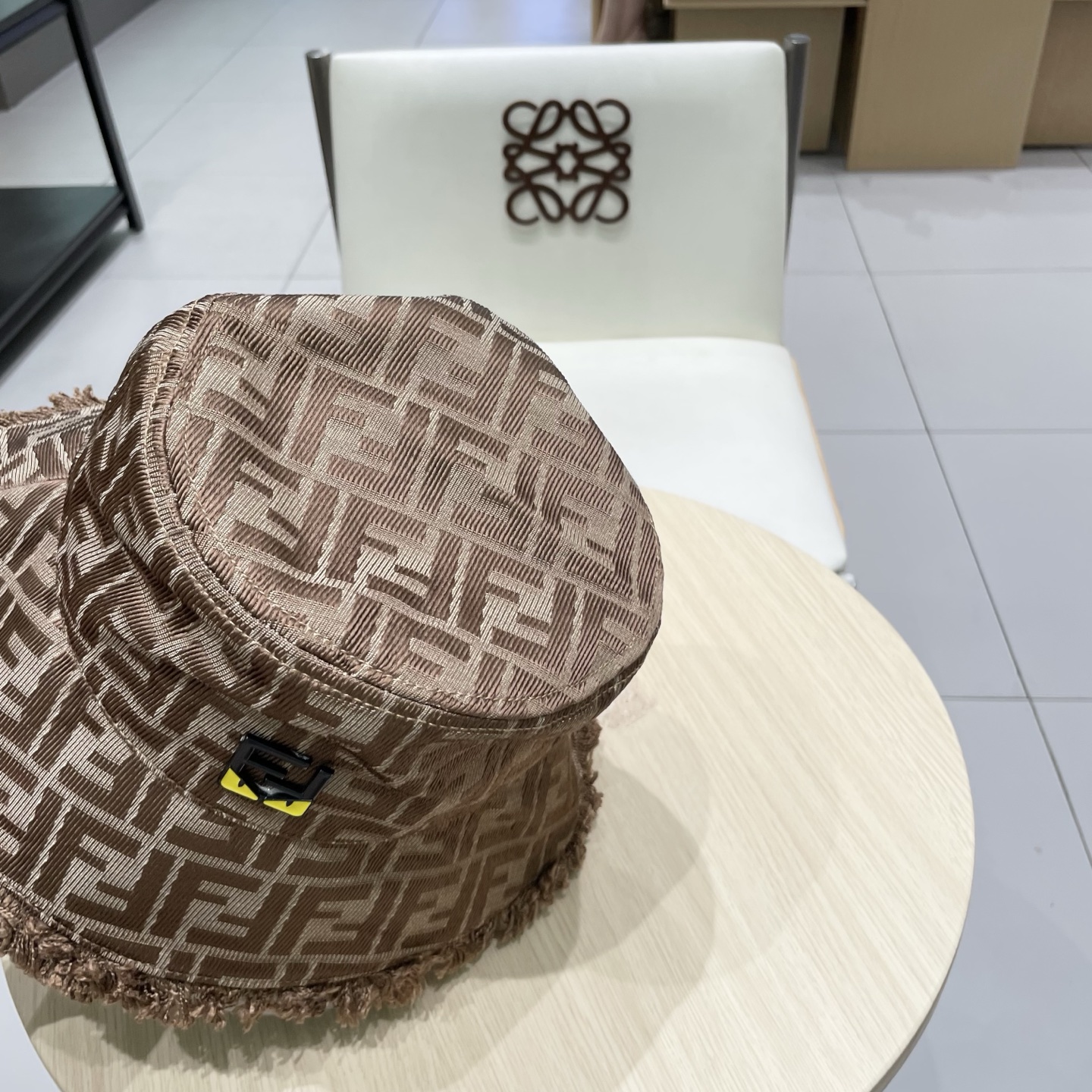  FENDI芬迪 老花系列渔夫帽 经典FF中古单品，气质穿搭单品，质量杠杠👍