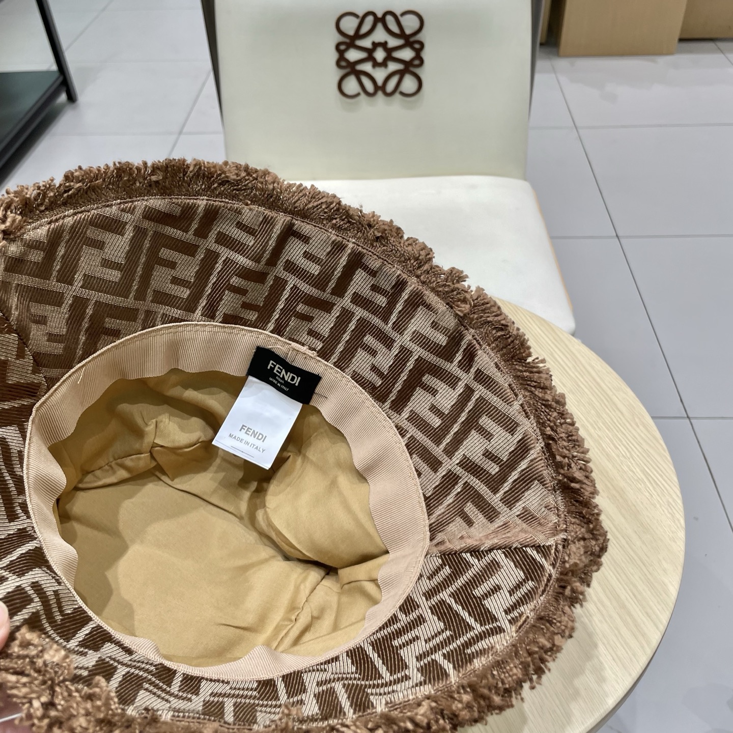  FENDI芬迪 老花系列渔夫帽 经典FF中古单品，气质穿搭单品，质量杠杠👍