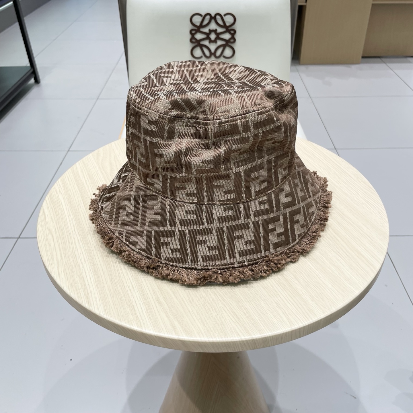  FENDI芬迪 老花系列渔夫帽 经典FF中古单品，气质穿搭单品，质量杠杠👍