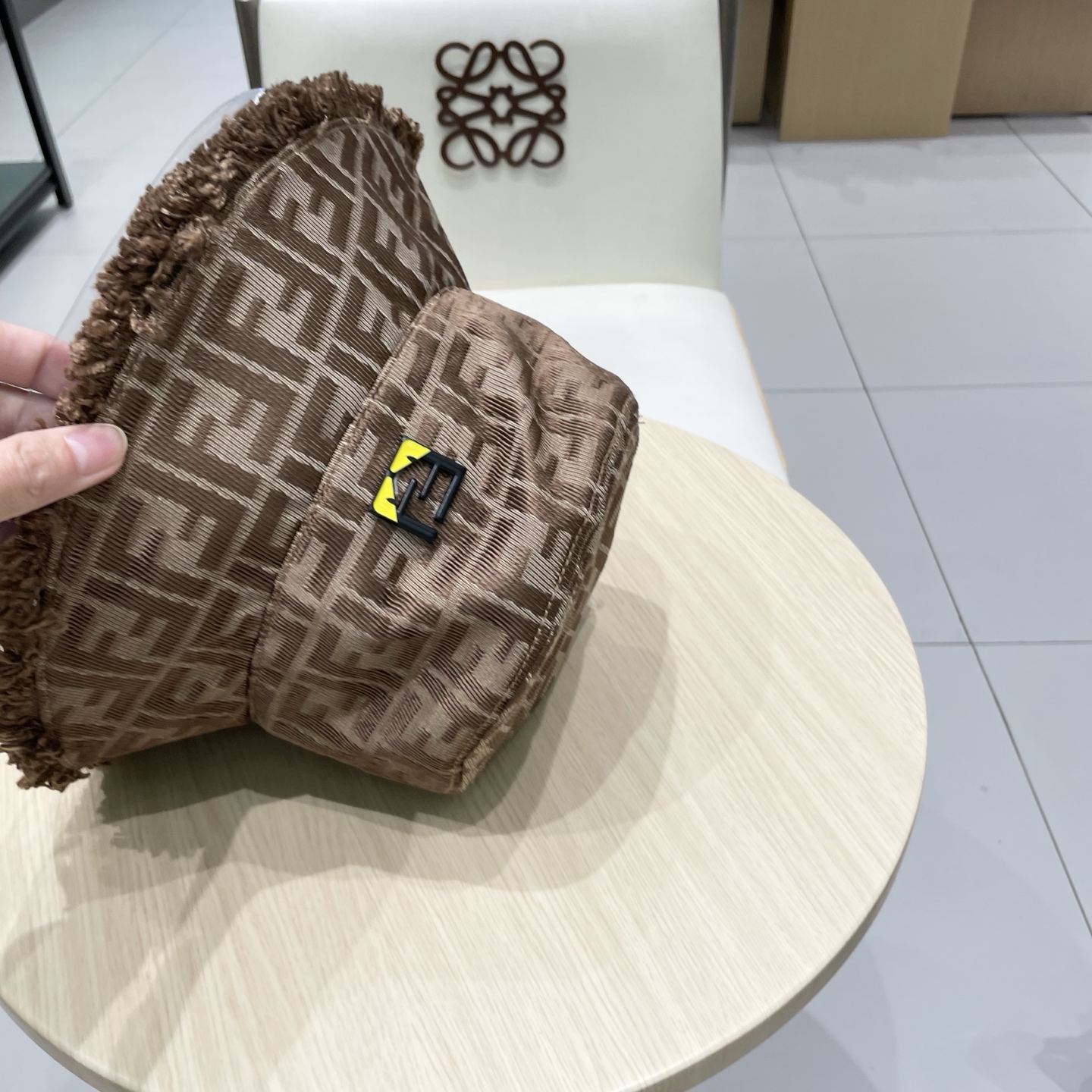  FENDI芬迪 老花系列渔夫帽 经典FF中古单品，气质穿搭单品，质量杠杠👍