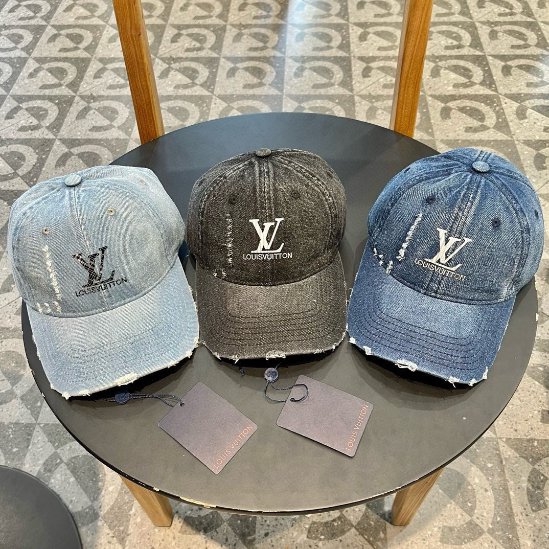    LouiVuittonLV👒专柜新款路易威登家刺绣棒球帽，简单大方 男女通用遮阳帽，