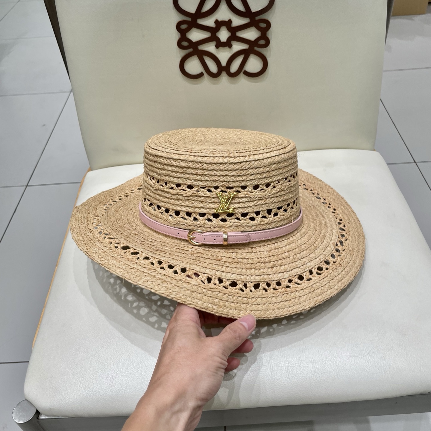  LV新款拉菲草帽，镂空设计，旅游必备，头围57cm
