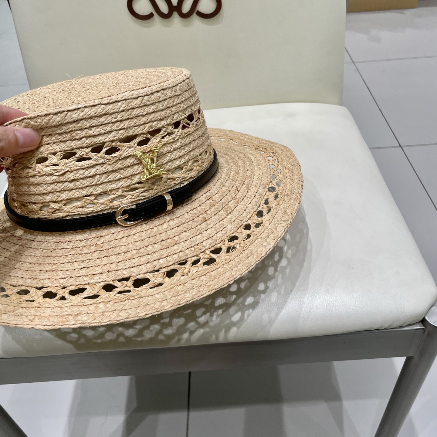  LV新款拉菲草帽，镂空设计，旅游必备，头围57cm