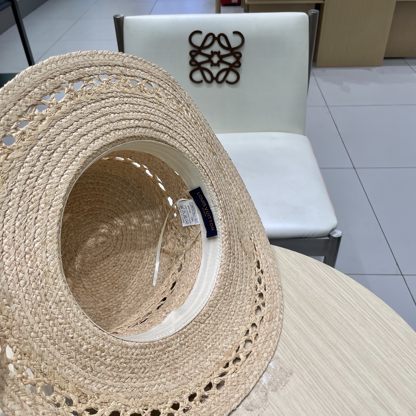  LV新款拉菲草帽，镂空设计，旅游必备，头围57cm