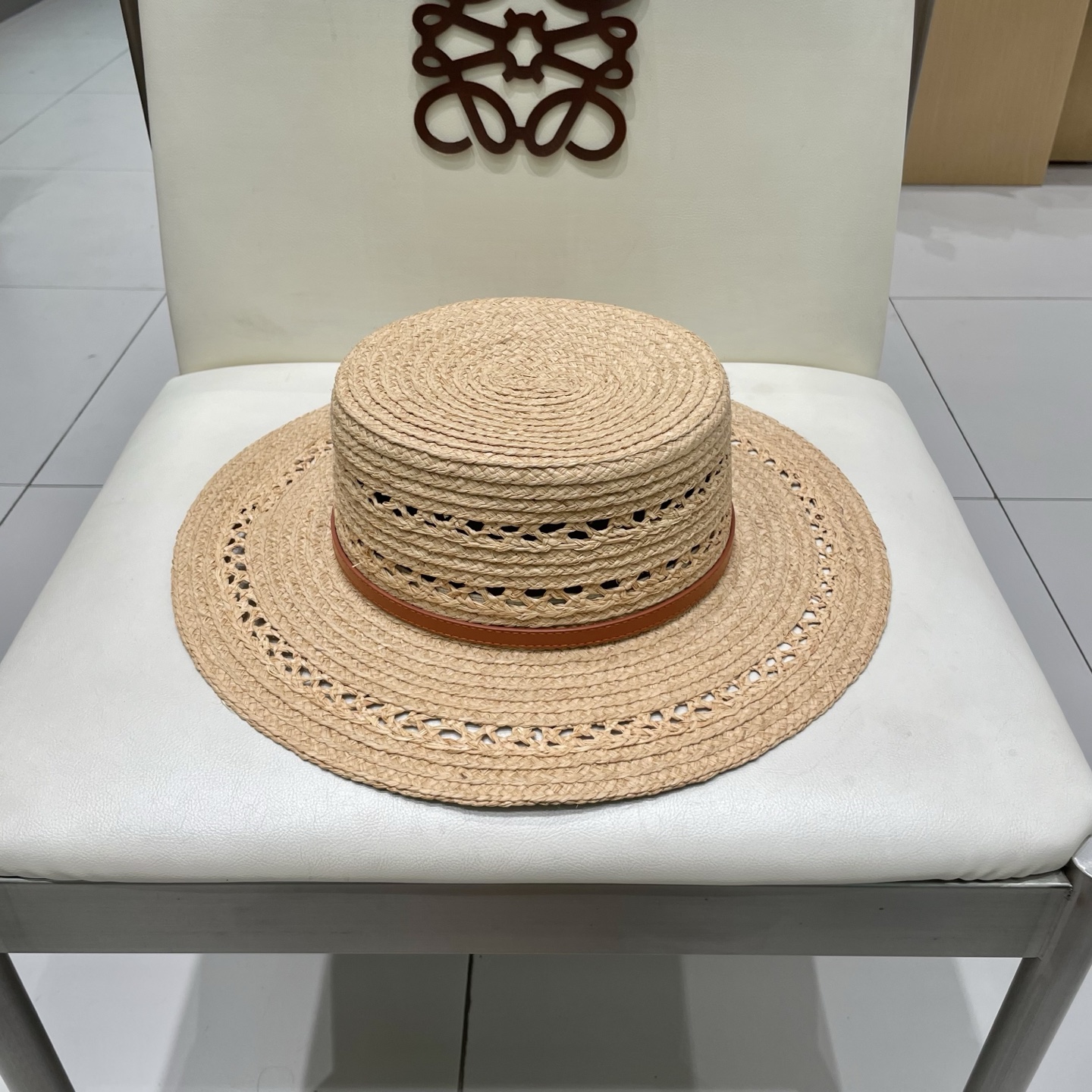  LV新款拉菲草帽，镂空设计，旅游必备，头围57cm