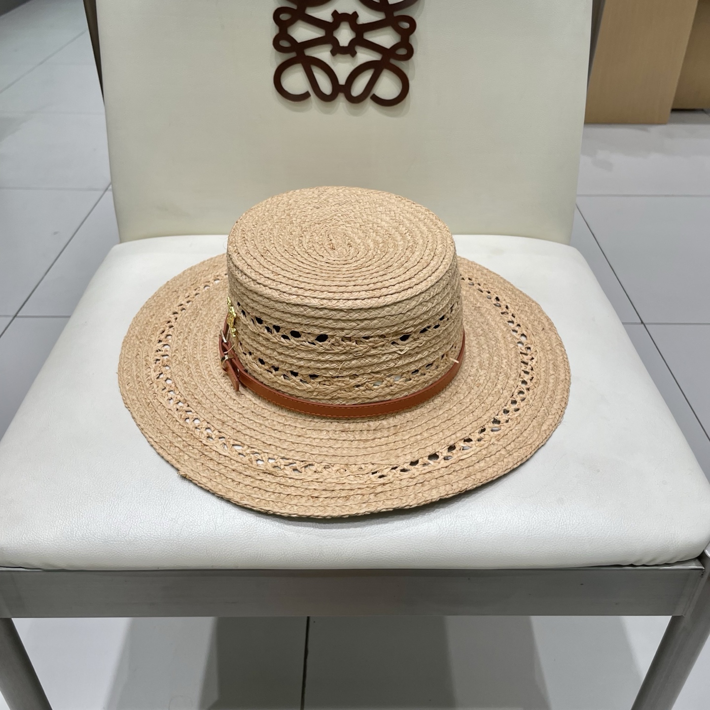  LV新款拉菲草帽，镂空设计，旅游必备，头围57cm