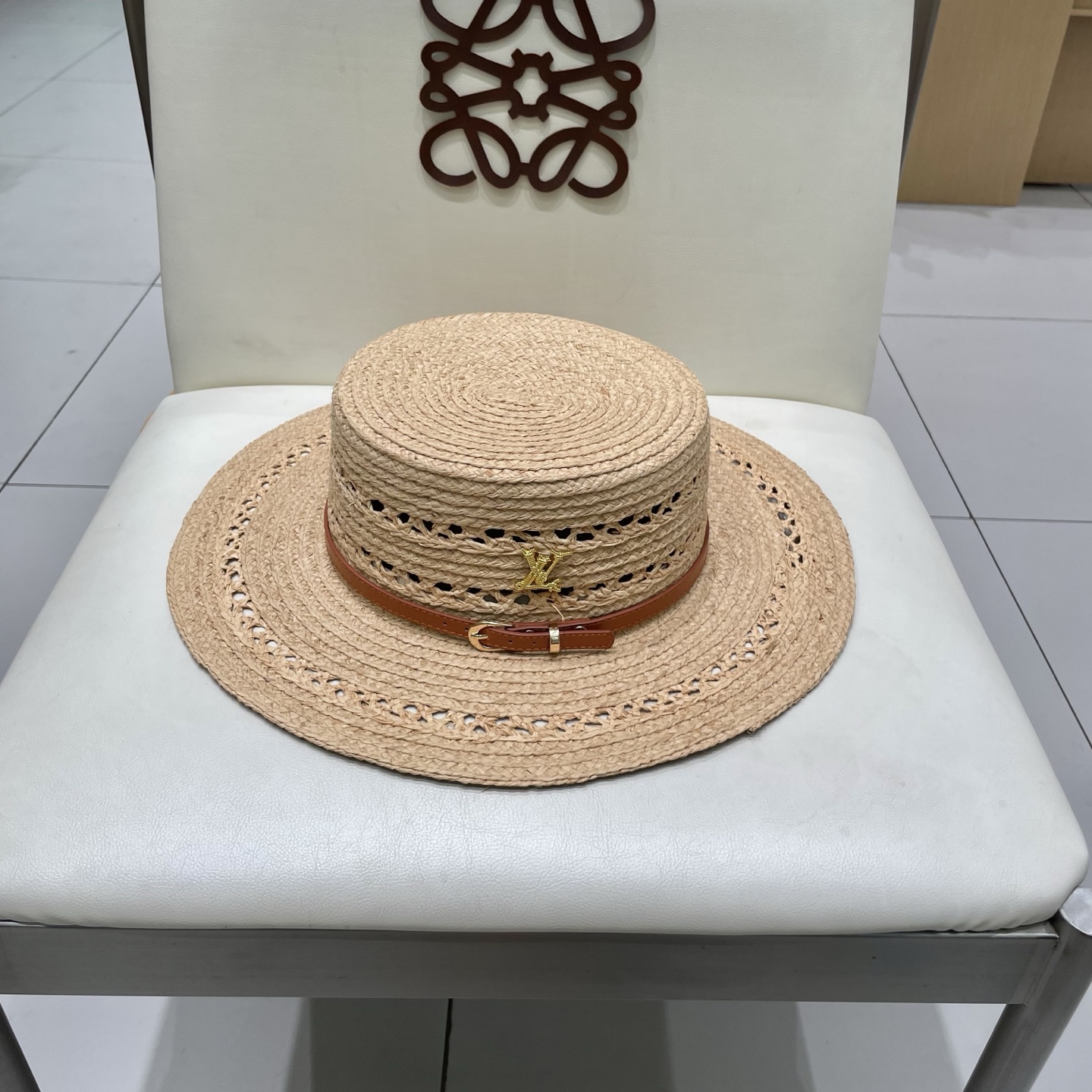  LV新款拉菲草帽，镂空设计，旅游必备，头围57cm