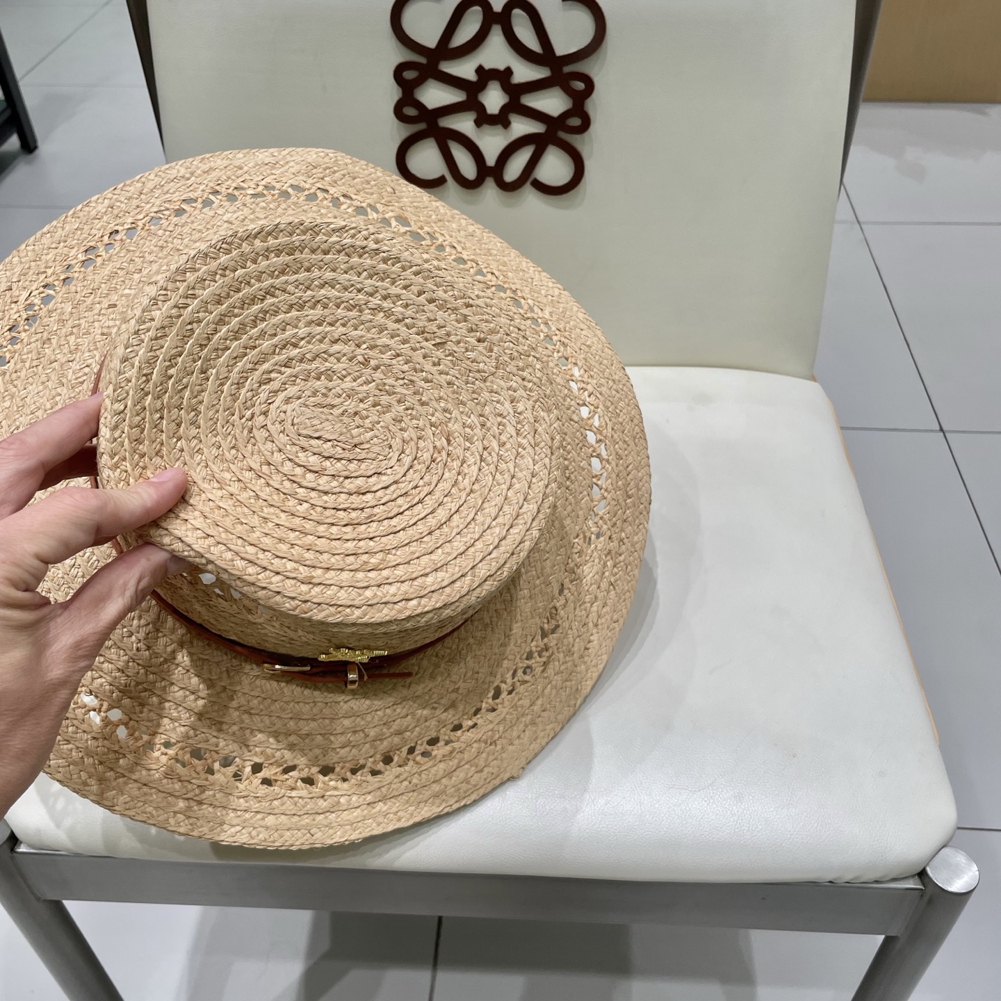  LV新款拉菲草帽，镂空设计，旅游必备，头围57cm