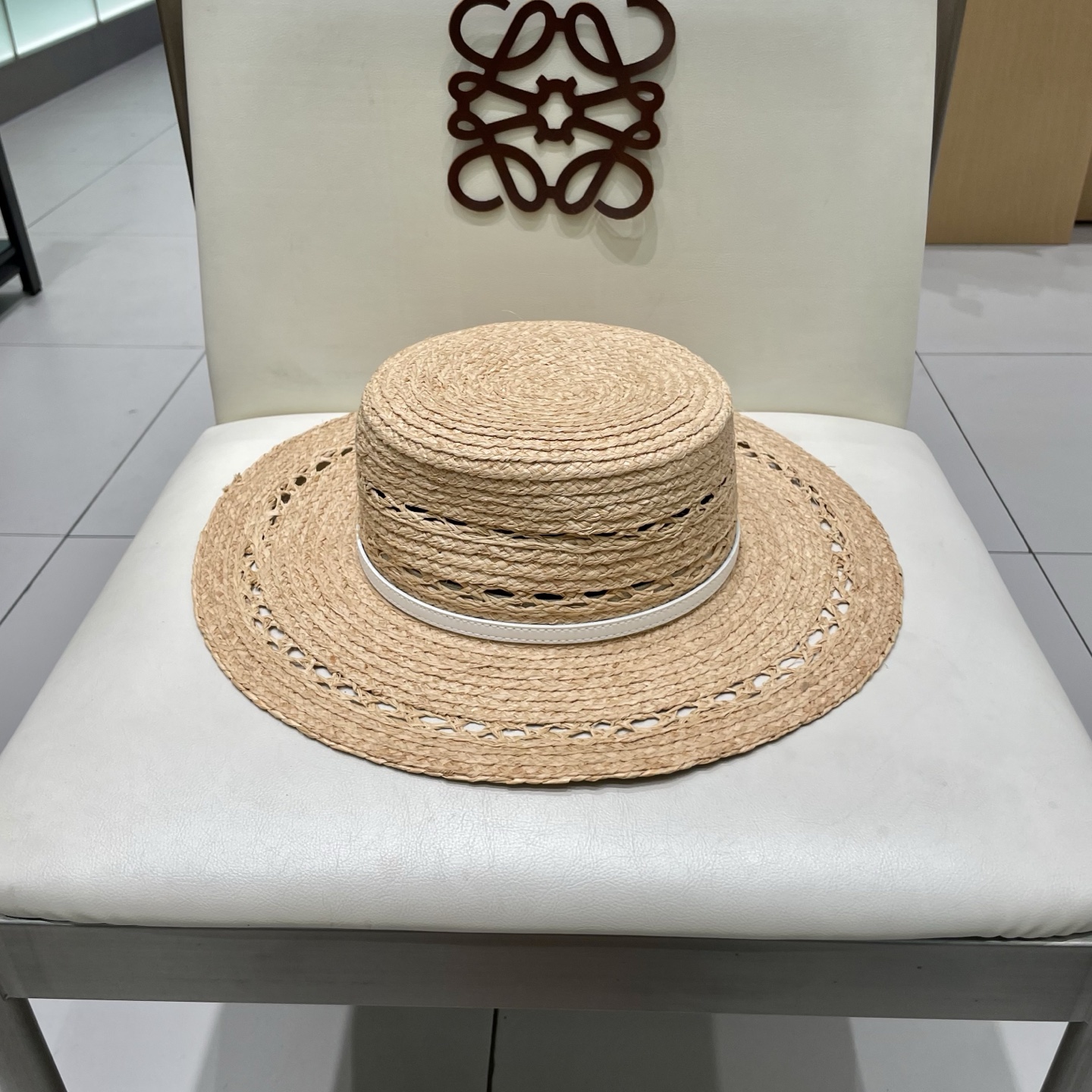  LV新款拉菲草帽，镂空设计，旅游必备，头围57cm