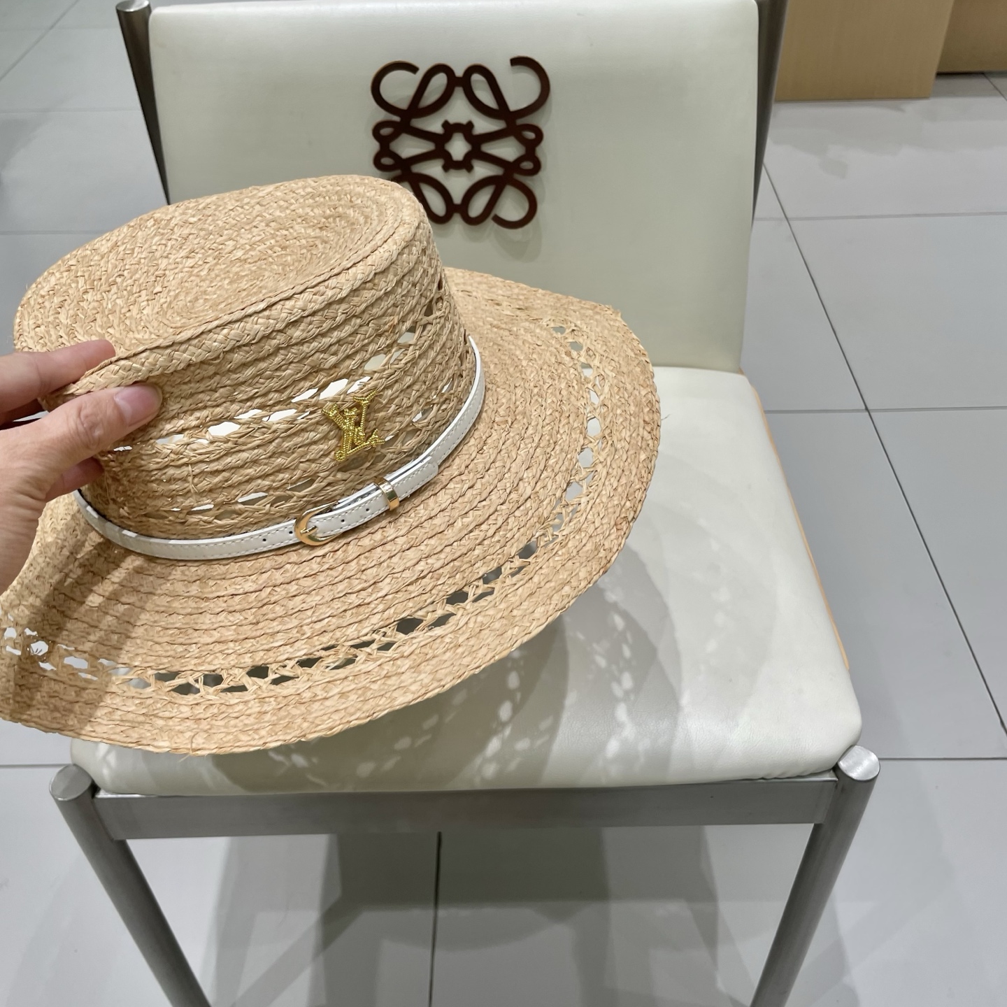  LV新款拉菲草帽，镂空设计，旅游必备，头围57cm