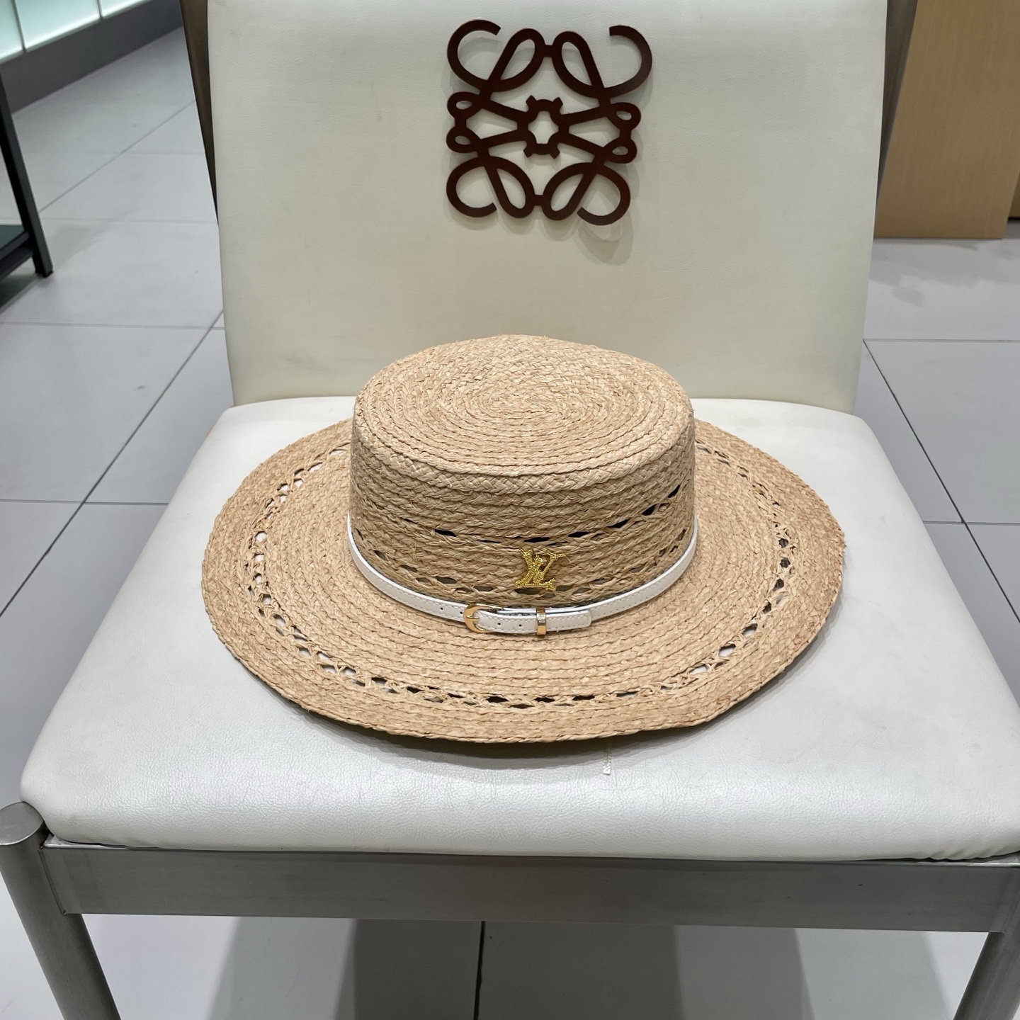  LV新款拉菲草帽，镂空设计，旅游必备，头围57cm