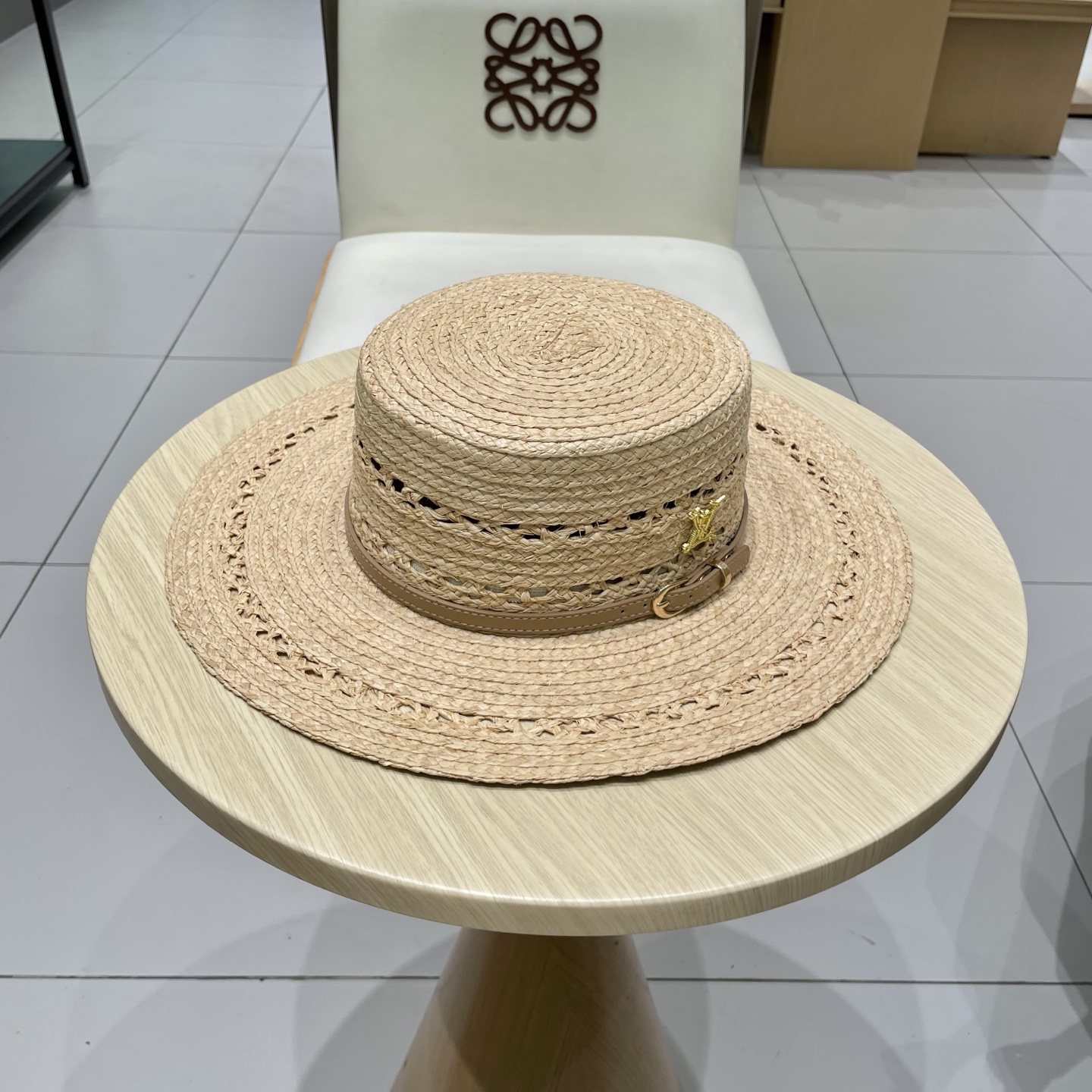  LV新款拉菲草帽，镂空设计，旅游必备，头围57cm