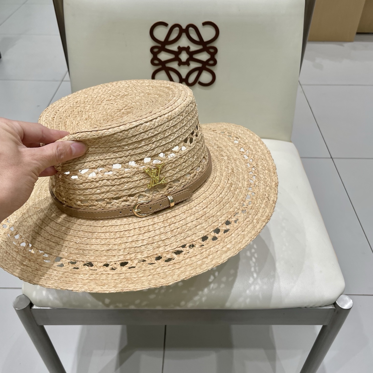  LV新款拉菲草帽，镂空设计，旅游必备，头围57cm