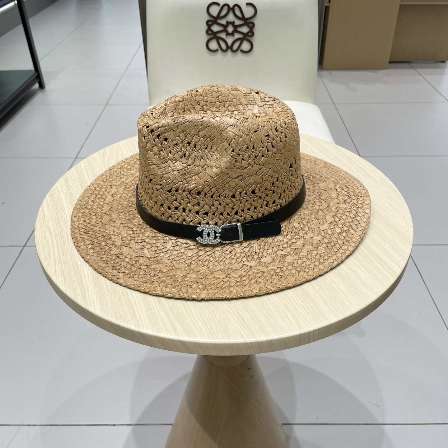   chanel香奈儿男女草帽镂空大帽檐遮阳帽情侣夏季爵士帽男女通用巴拿马帽礼帽