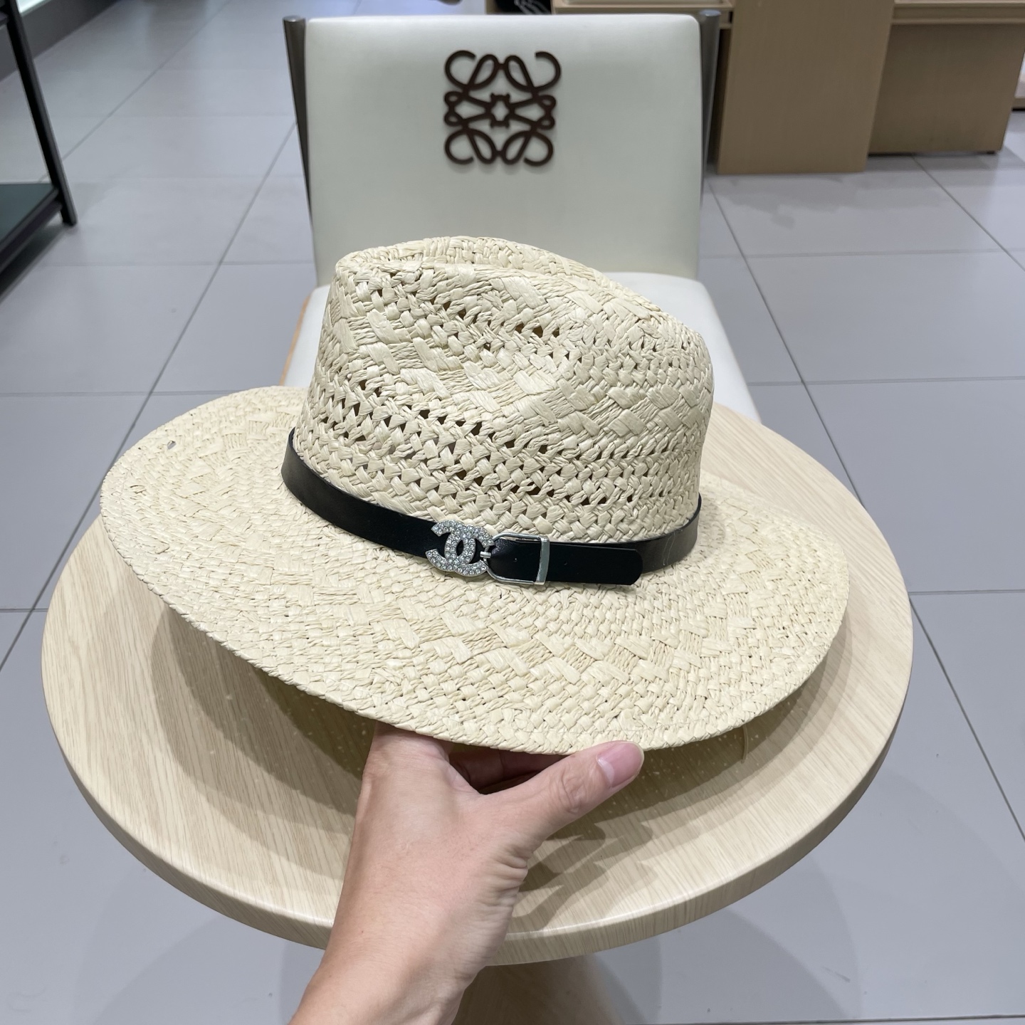   chanel香奈儿男女草帽镂空大帽檐遮阳帽情侣夏季爵士帽男女通用巴拿马帽礼帽