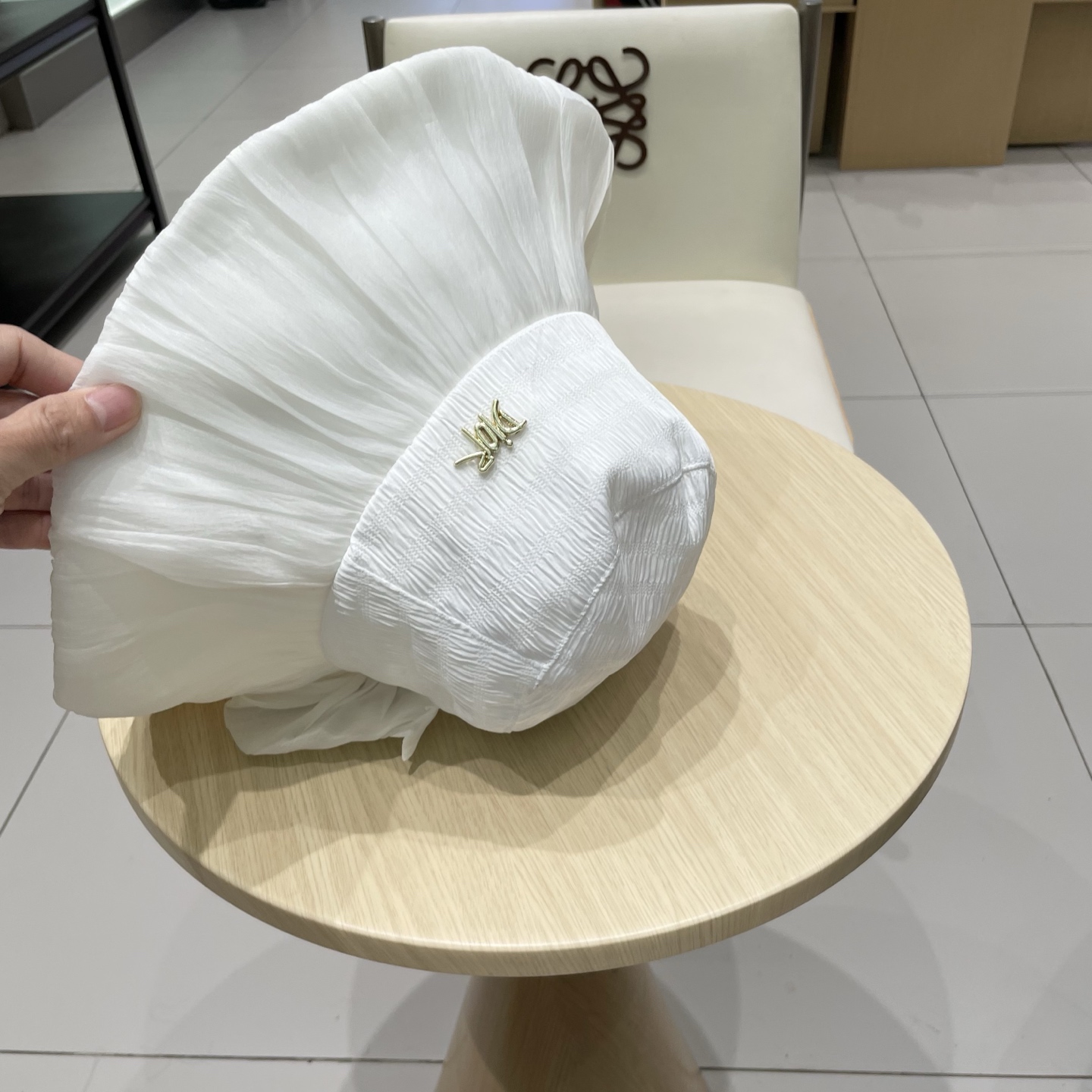  dior迪奥新款时尚高品质透气舒适大蝴蝶结百褶设计大方百搭渔夫帽女帽子