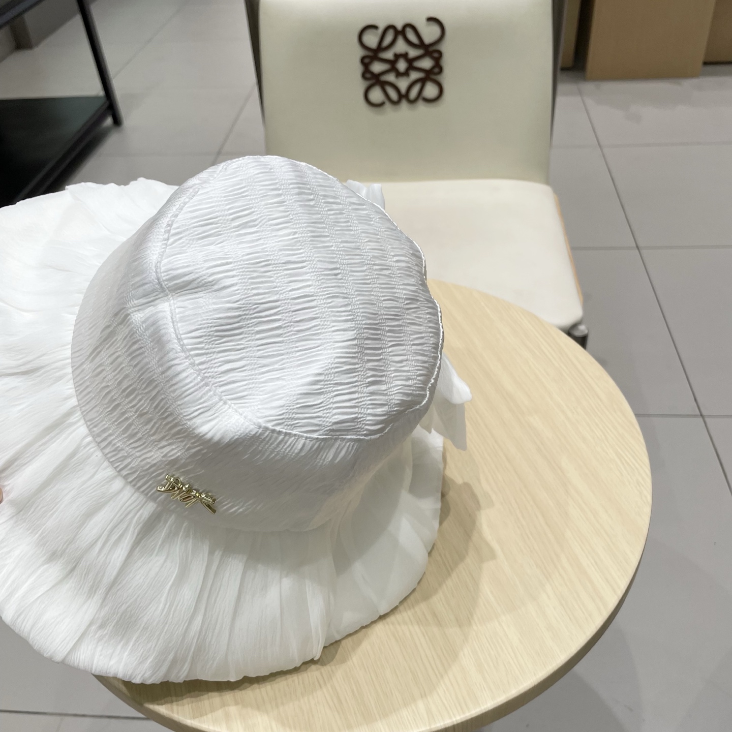  dior迪奥新款时尚高品质透气舒适大蝴蝶结百褶设计大方百搭渔夫帽女帽子