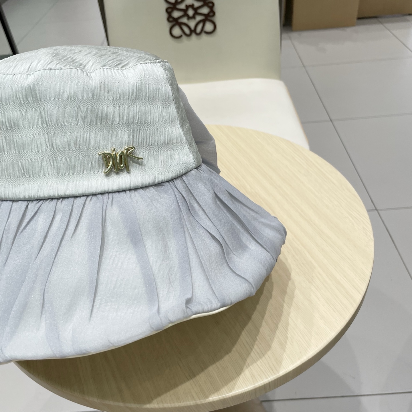  dior迪奥新款时尚高品质透气舒适大蝴蝶结百褶设计大方百搭渔夫帽女帽子