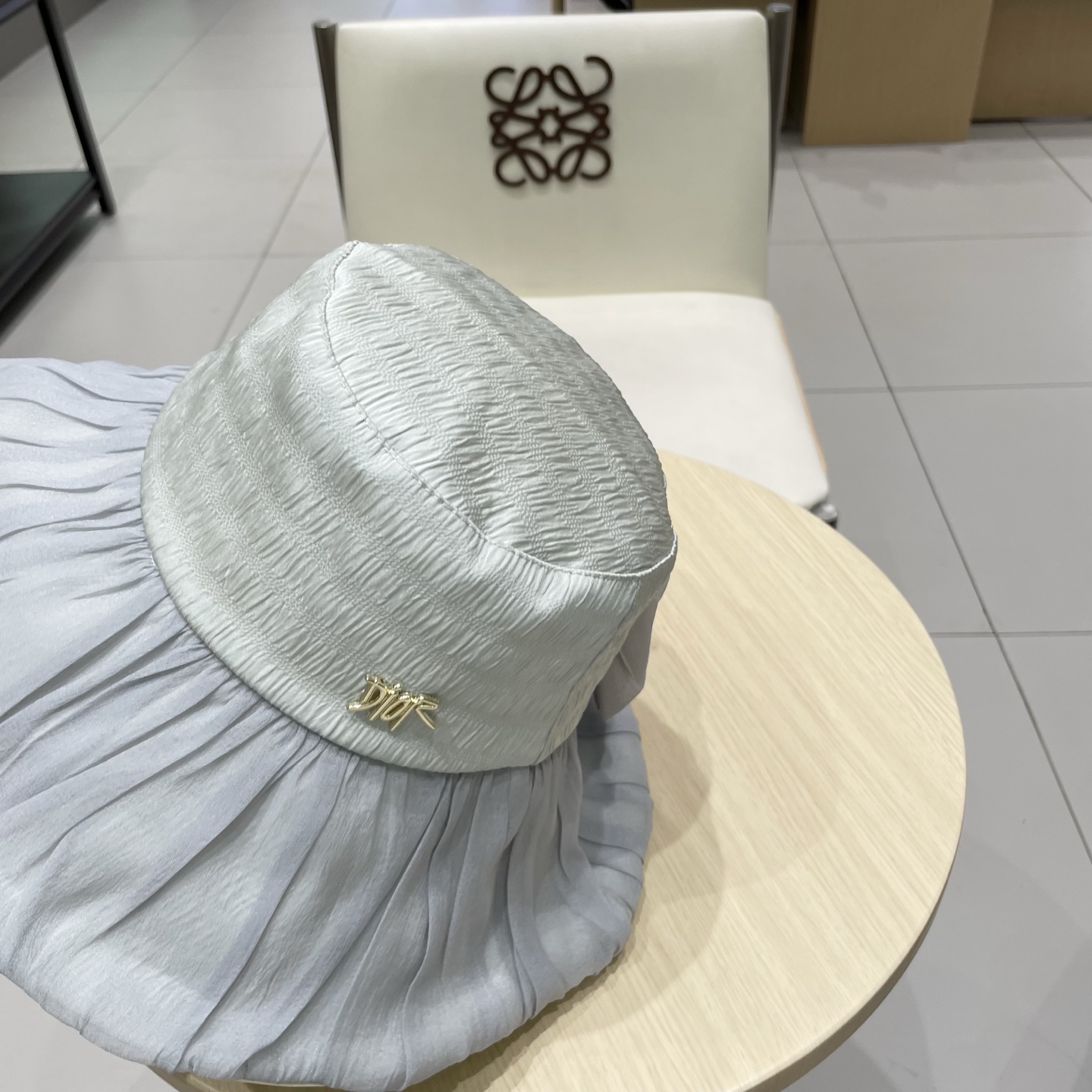  dior迪奥新款时尚高品质透气舒适大蝴蝶结百褶设计大方百搭渔夫帽女帽子