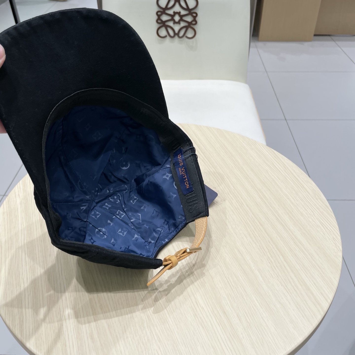  LV路易威登新款原单棒球帽，LV牛仔提花，专柜11开模订制，原版帆布面料+轻盈透气！质量超赞，基础头围