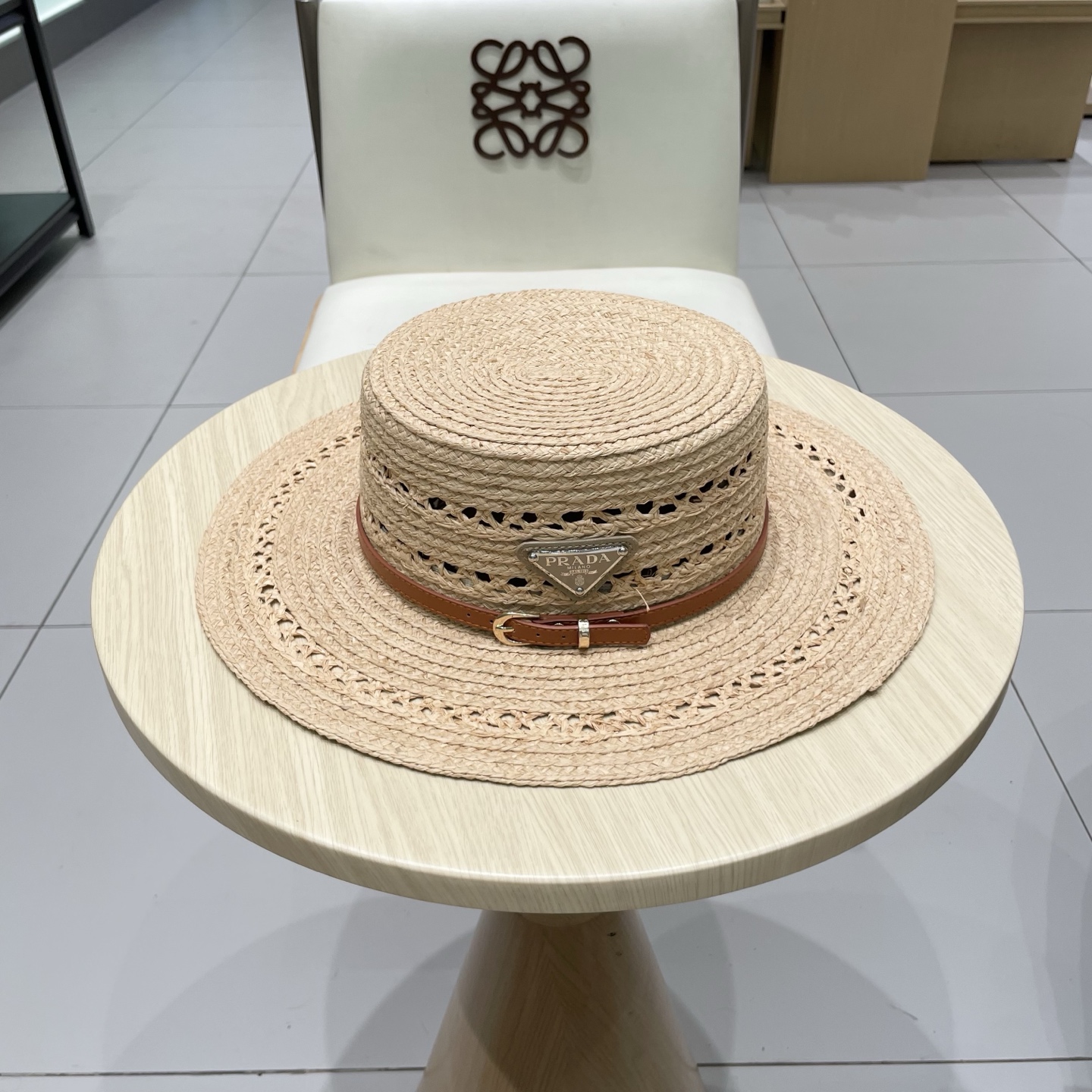 NO:344255,Prada Lafite Straw Hat, Haute Couture, Super Good-looking Hat, Multi-color Leather Head Circle 57cm Hat Straw Hat Fisherman's Hat Baseball Hat, Hats, Prada, espadrilles, Hats普拉达拉菲草帽,高级定制,超好看帽型,多色皮带头围57cm帽子草帽渔夫帽棒球帽,帽子,prada,espadrilles,hats,hat