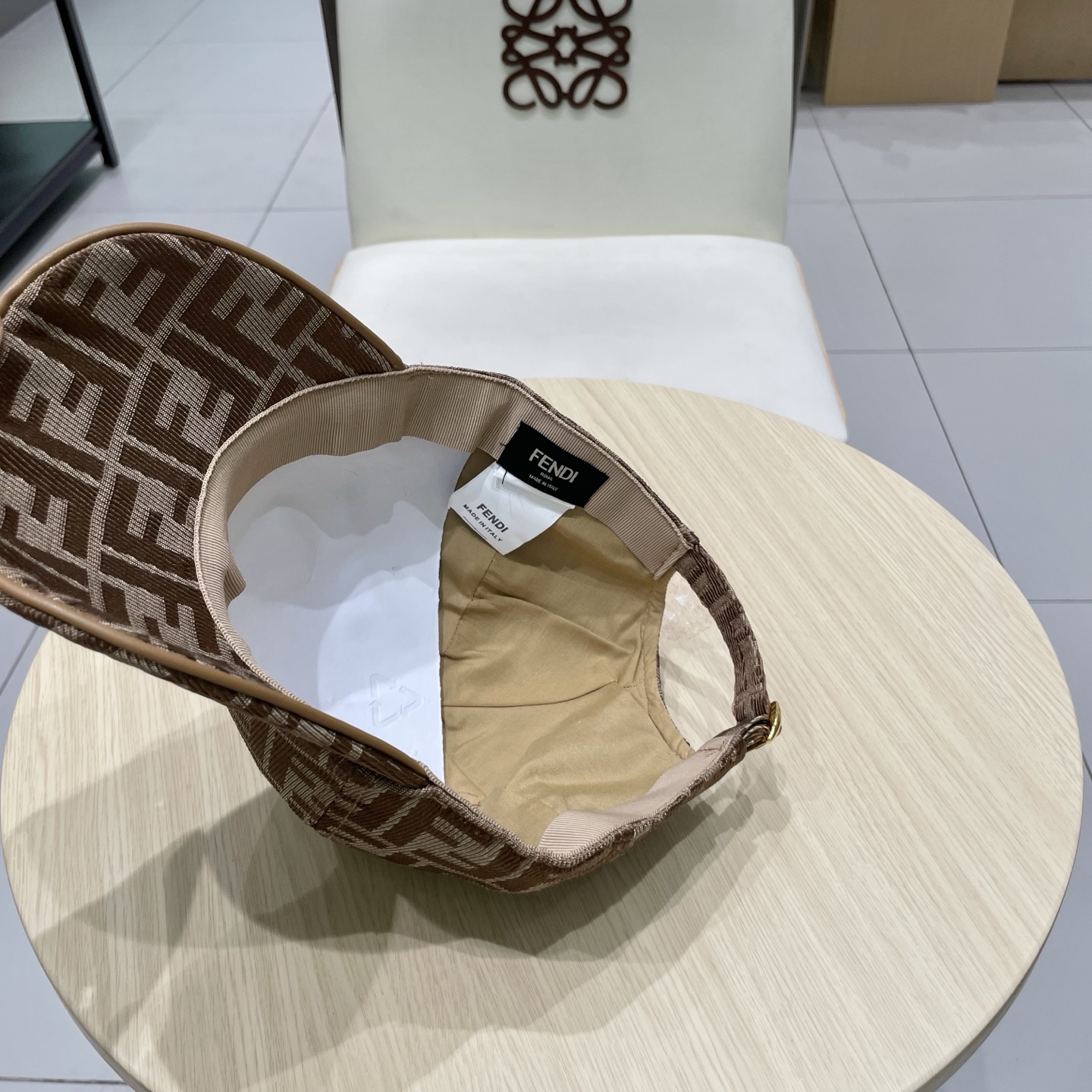  FENDI芬迪 官网新品 棒球帽🧢 经典FF中古单品，气质穿搭单品，质量杠杠强