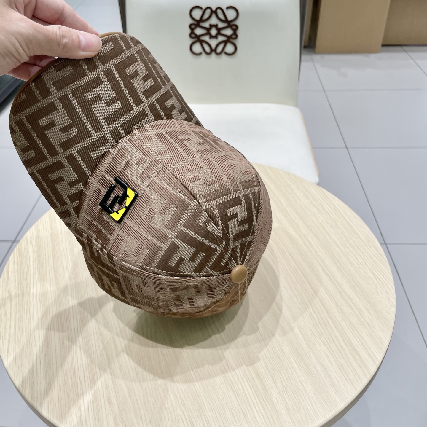  FENDI芬迪 官网新品 棒球帽🧢 经典FF中古单品，气质穿搭单品，质量杠杠强