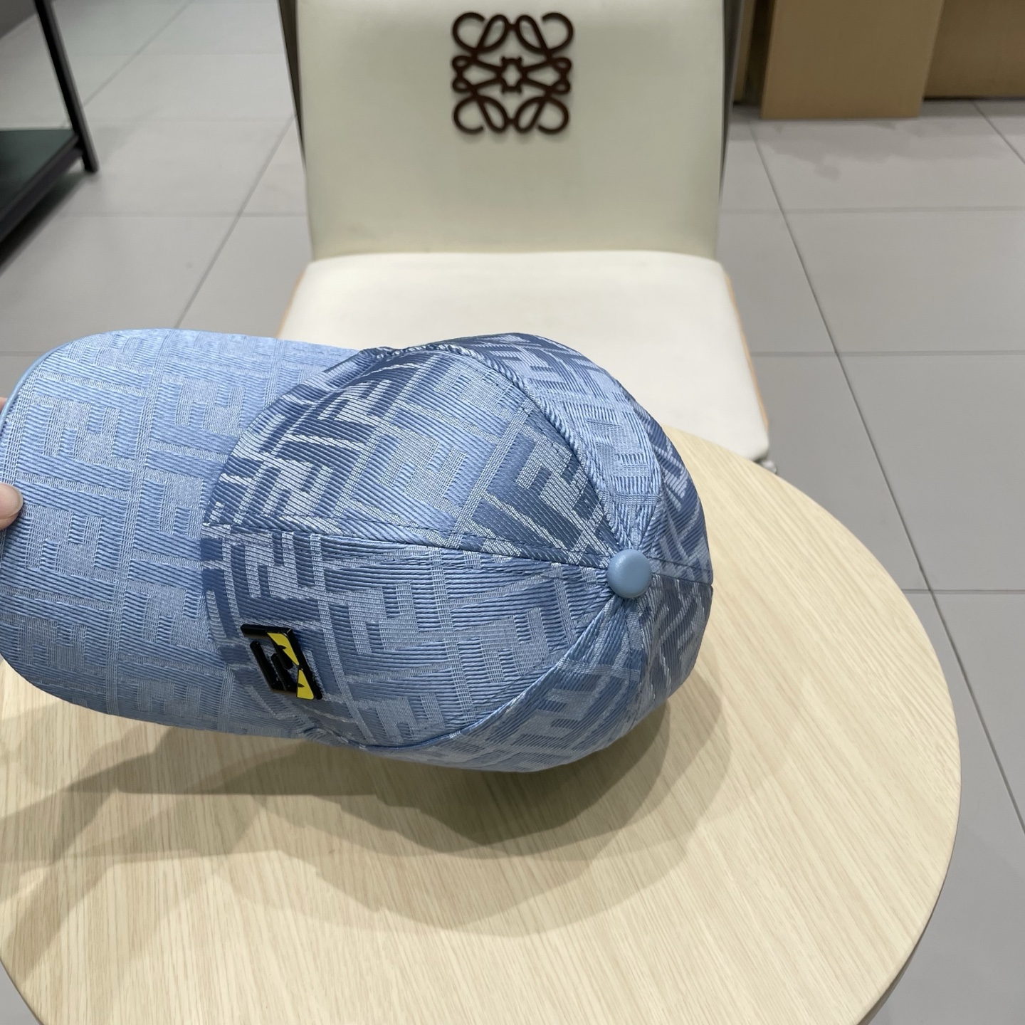  FENDI芬迪 官网新品 棒球帽🧢 经典FF中古单品，气质穿搭单品，质量杠杠强