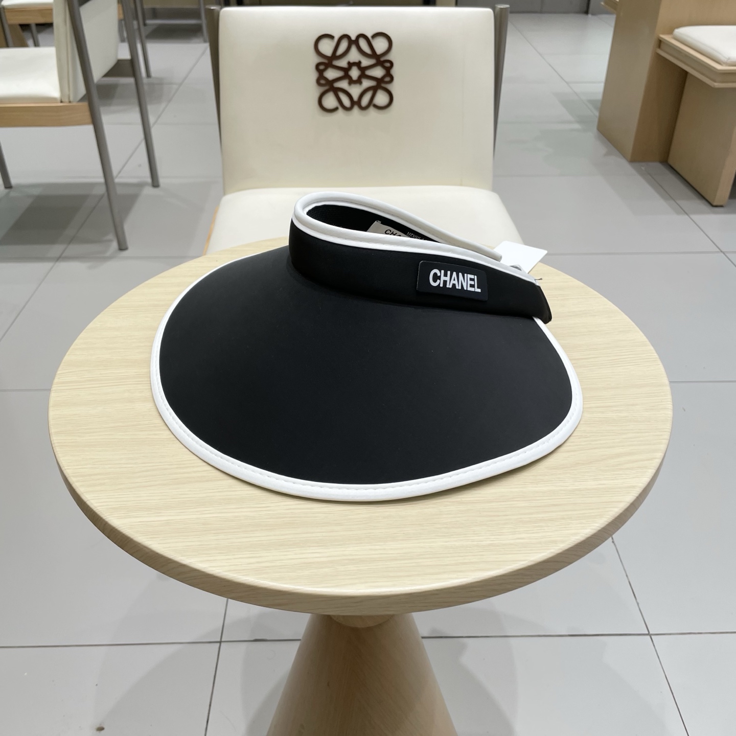  Chanel香奈儿发箍遮大檐阳帽 空顶草帽