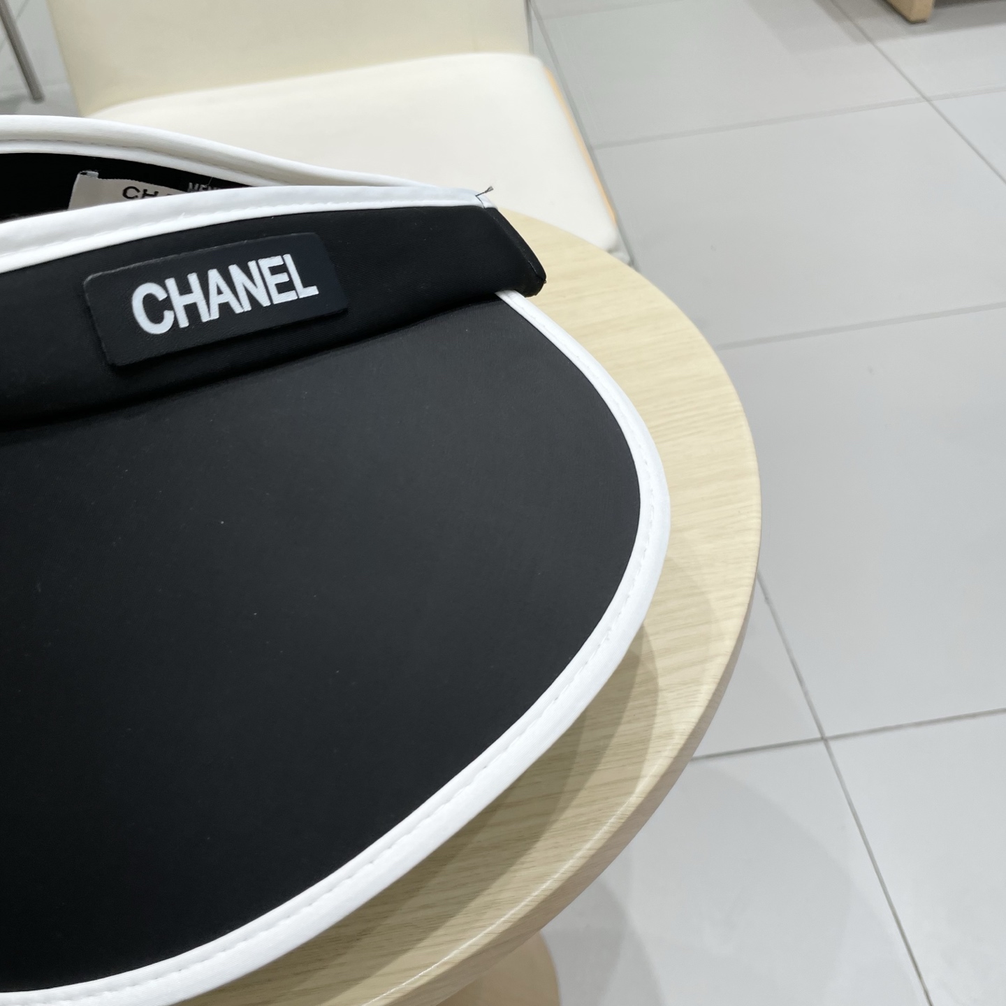  Chanel香奈儿发箍遮大檐阳帽 空顶草帽