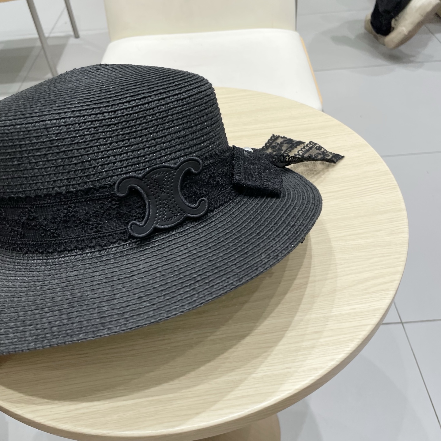  塞琳celine百搭蕾丝绑带蝴蝶结平顶草帽夏季出游遮阳防晒礼帽