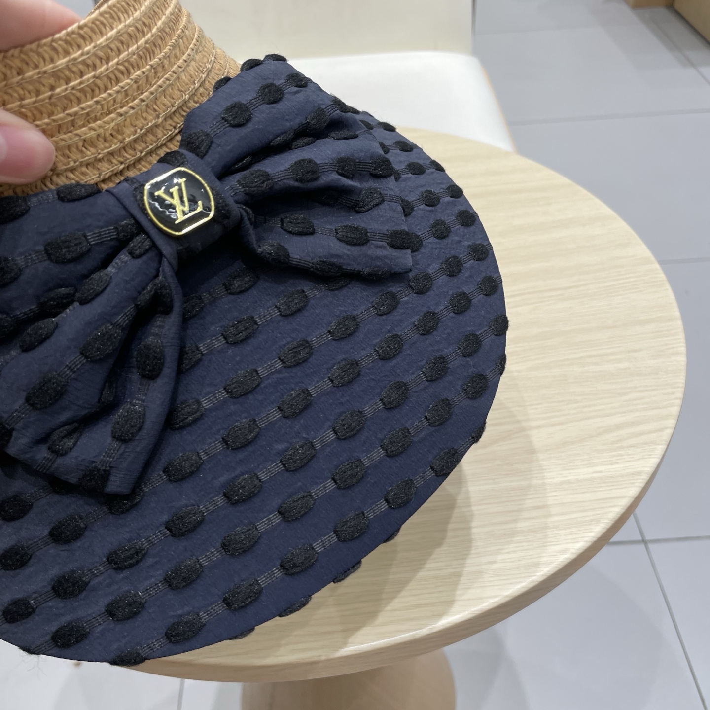  【LV路易威登】夏季新款男女款遮阳帽空顶帽，大牌出货，超方便！好搭！出街必备