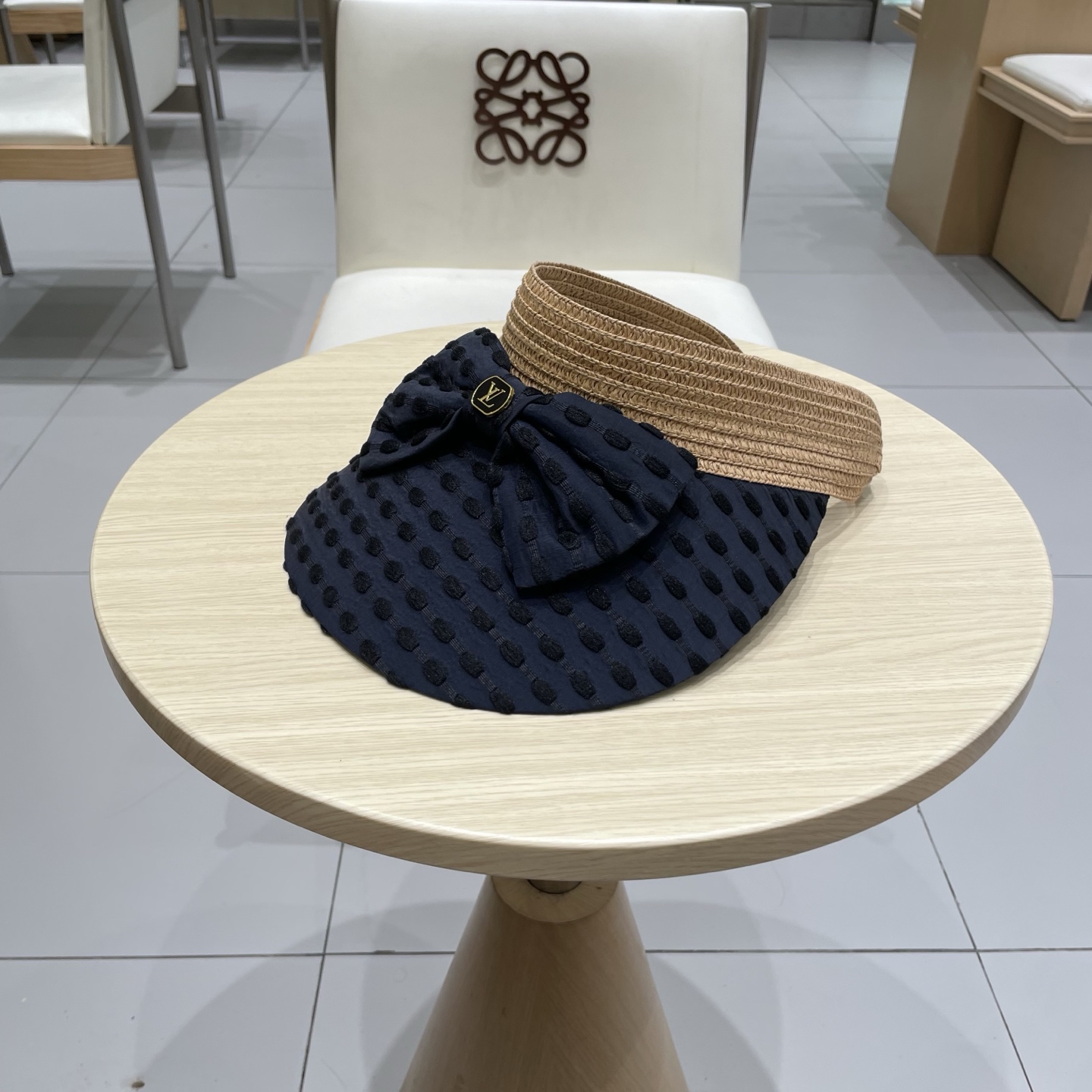  【LV路易威登】夏季新款男女款遮阳帽空顶帽，大牌出货，超方便！好搭！出街必备