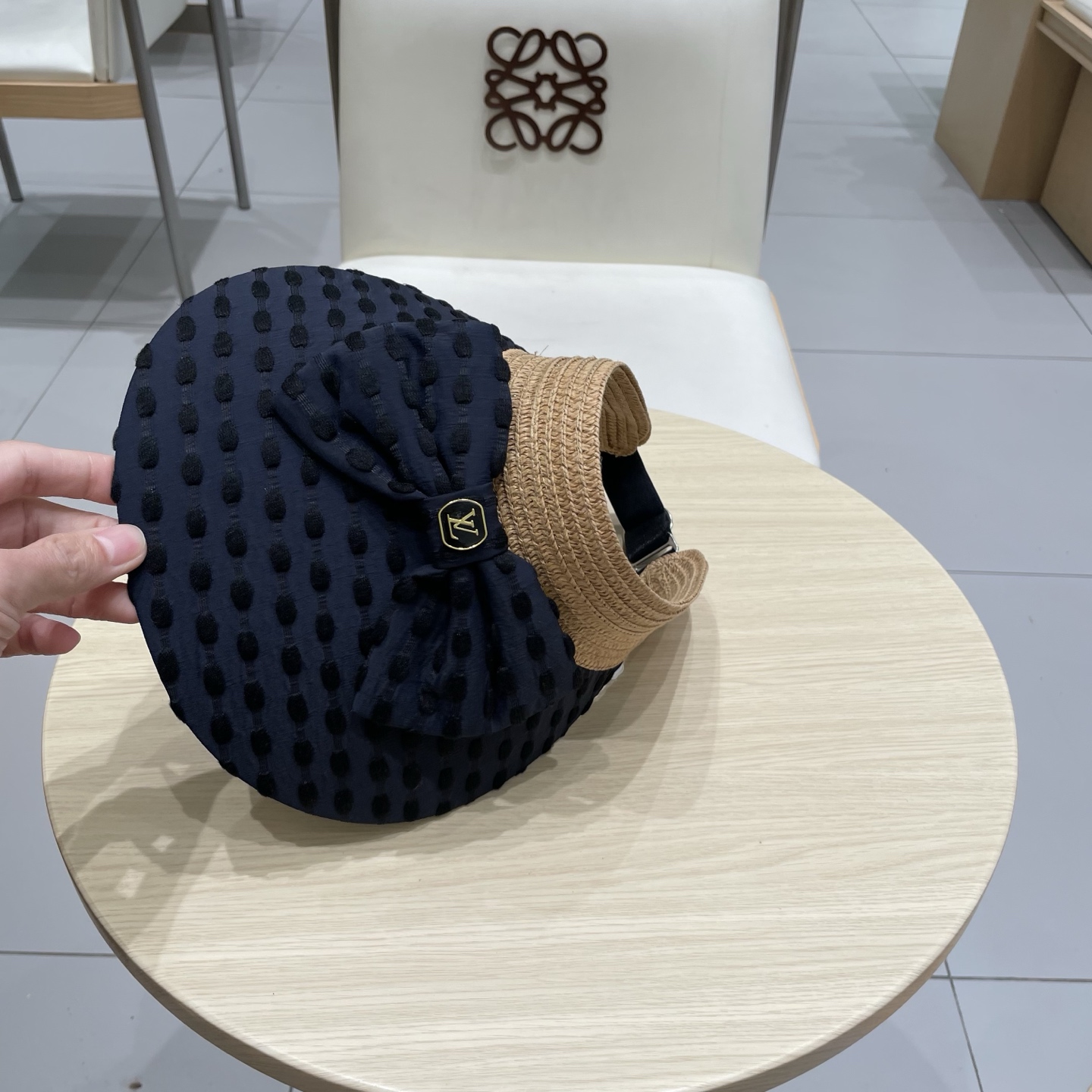  【LV路易威登】夏季新款男女款遮阳帽空顶帽，大牌出货，超方便！好搭！出街必备