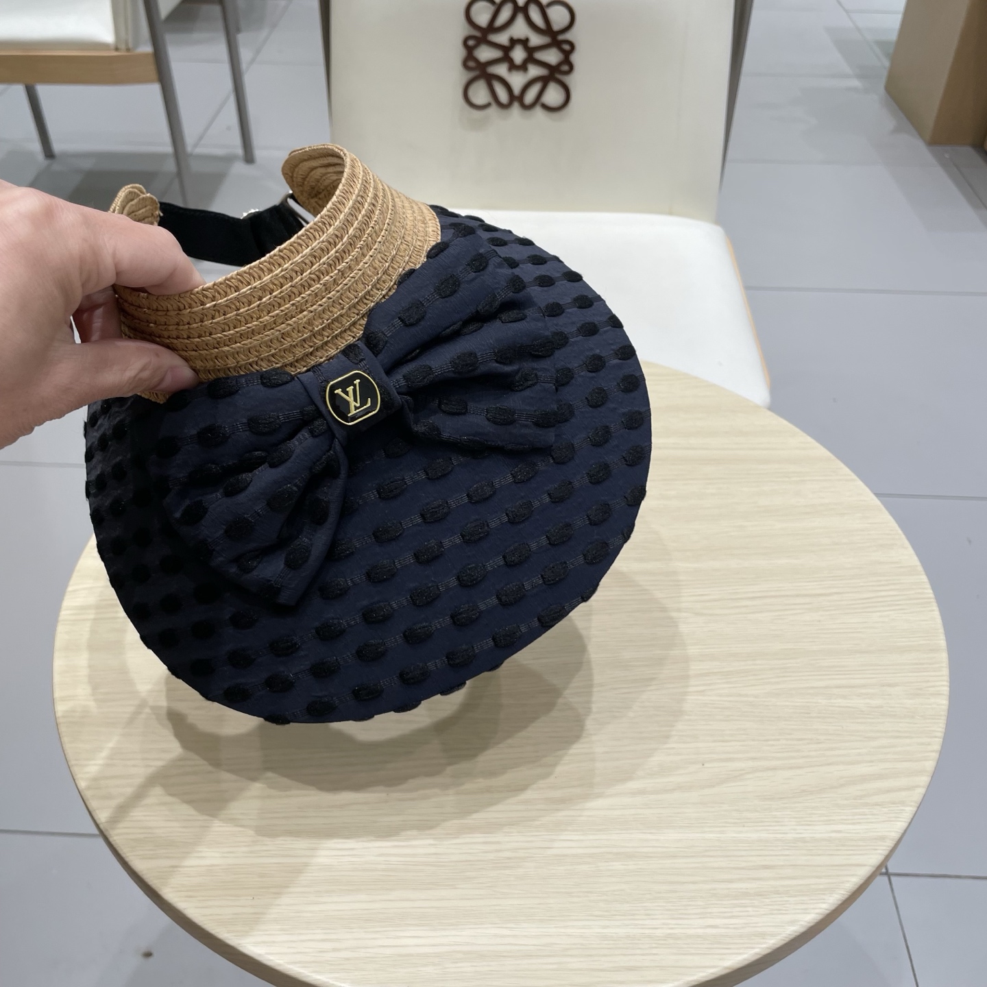  【LV路易威登】夏季新款男女款遮阳帽空顶帽，大牌出货，超方便！好搭！出街必备