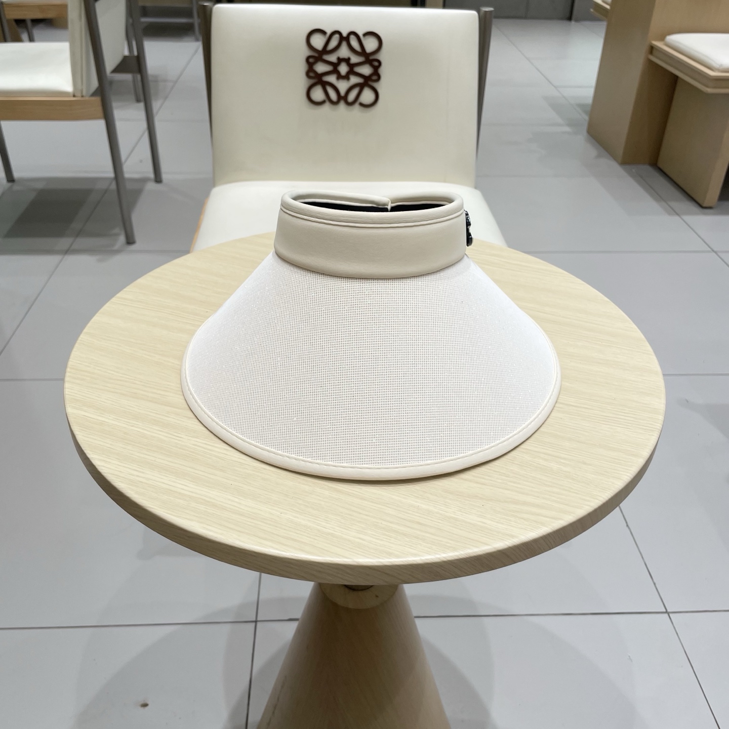  Chanel香奈儿蝴蝶结遮阳帽，空顶草帽，可调节