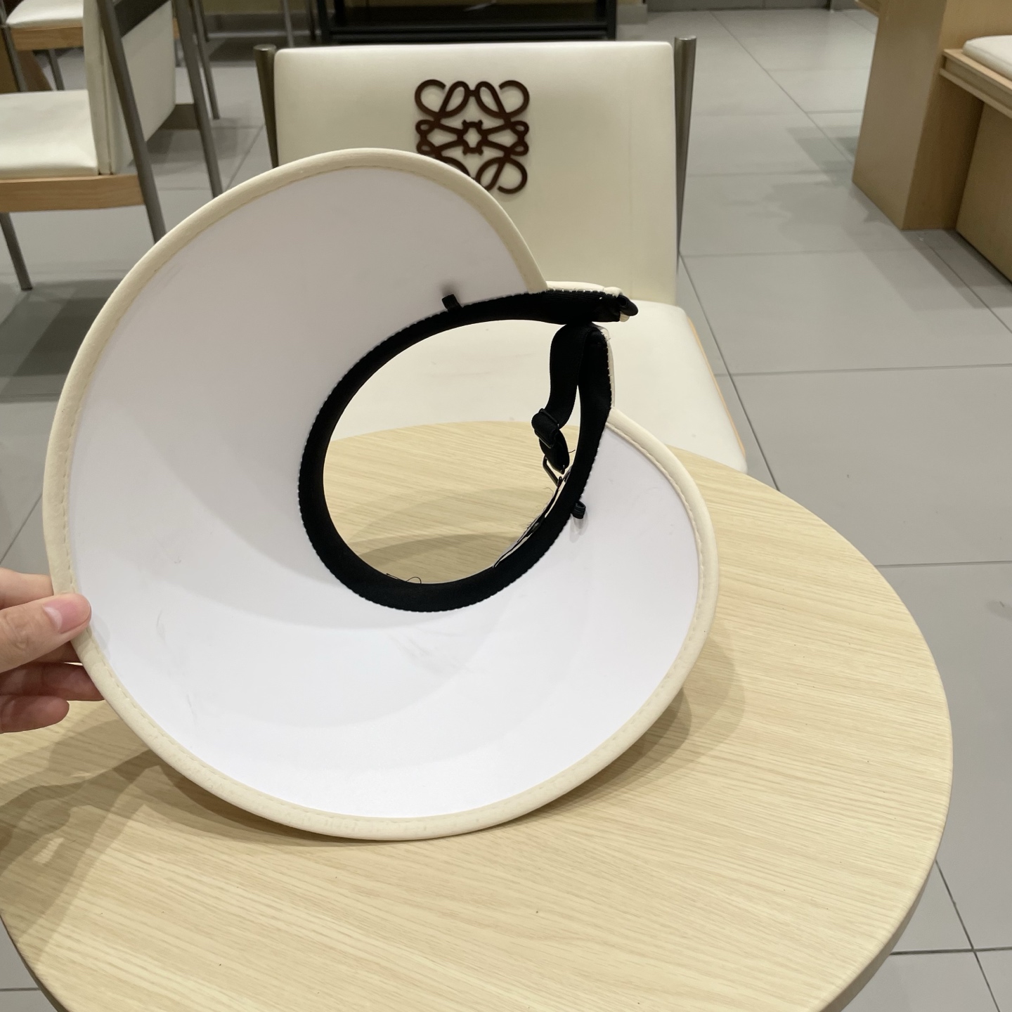  Chanel香奈儿蝴蝶结遮阳帽，空顶草帽，可调节