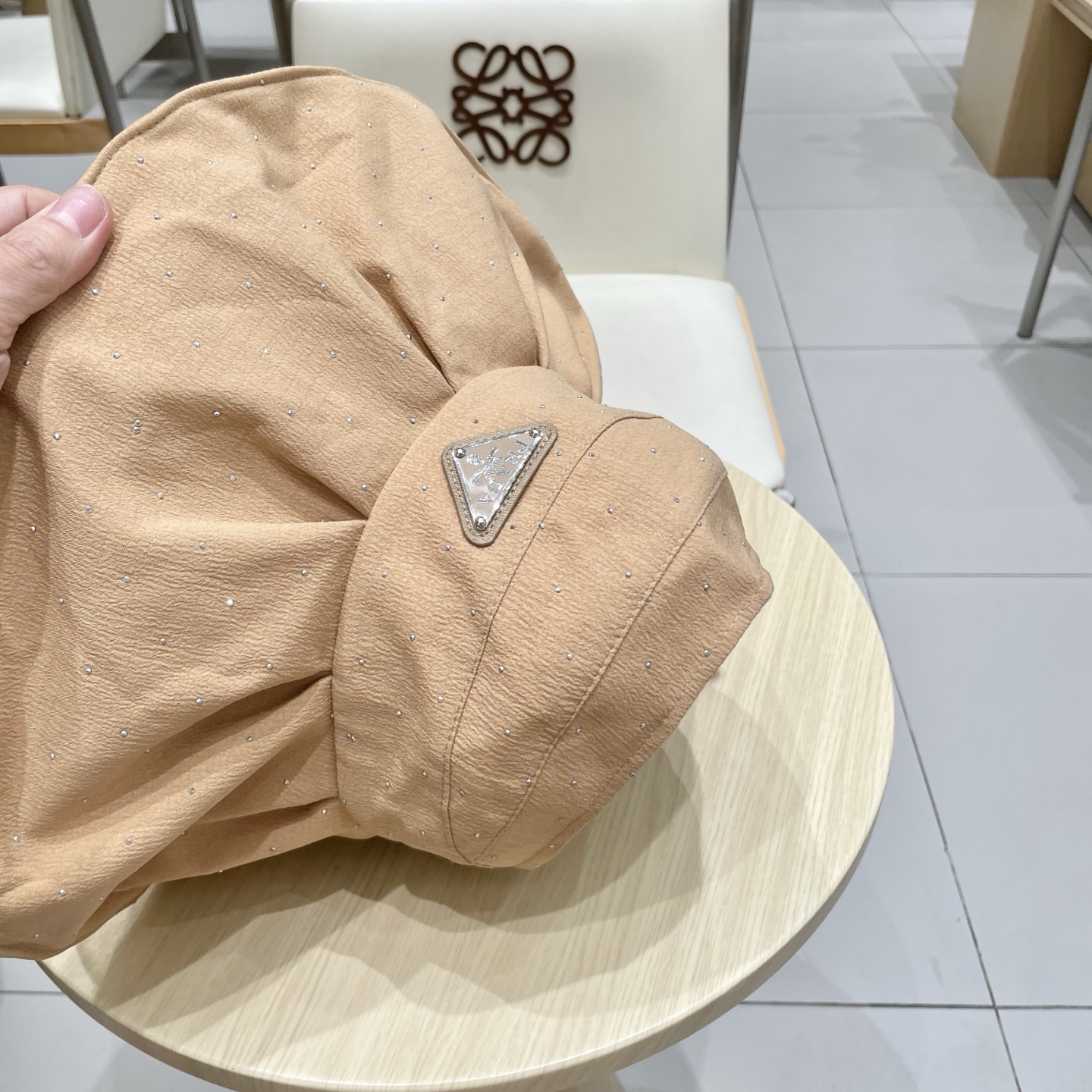  Prada普拉达帽子女夏季防晒春秋法式烫钻可调节百搭显脸小遮阳帽太阳帽空顶帽