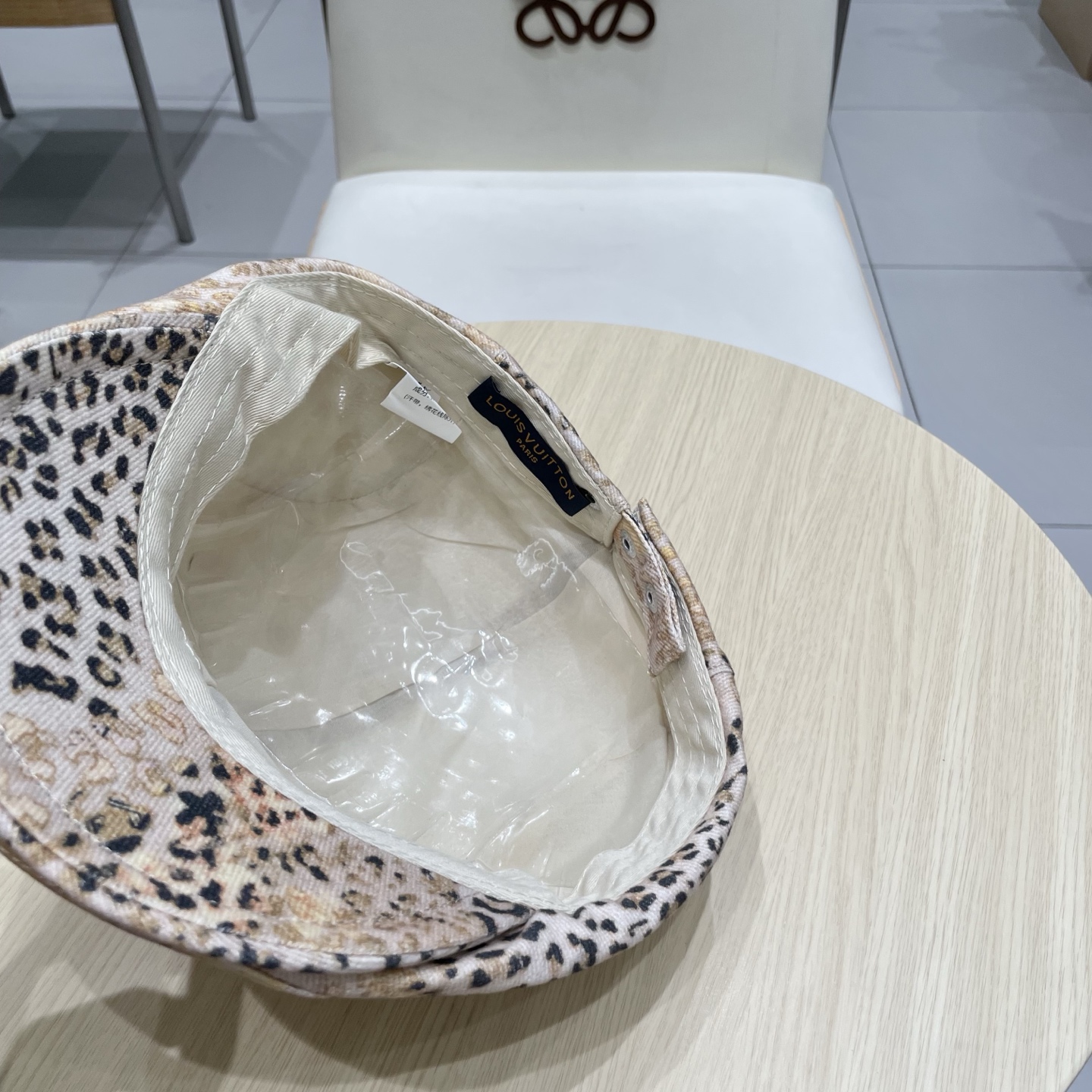  Lv路易威登时髦街头豹纹蕾丝拼接做旧破洞前进帽女辣妹透气显脸小贝雷帽子夏