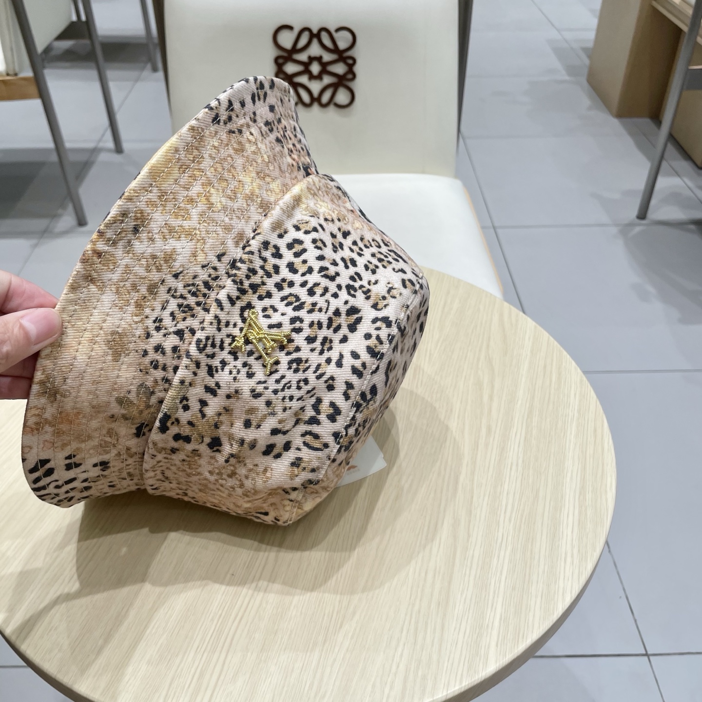   Lv路易威登2025新款豹纹渔夫帽，专柜经典款，男女通用