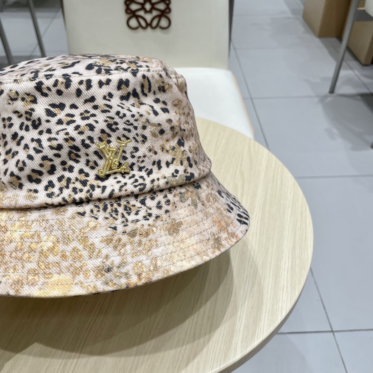   Lv路易威登2025新款豹纹渔夫帽，专柜经典款，男女通用
