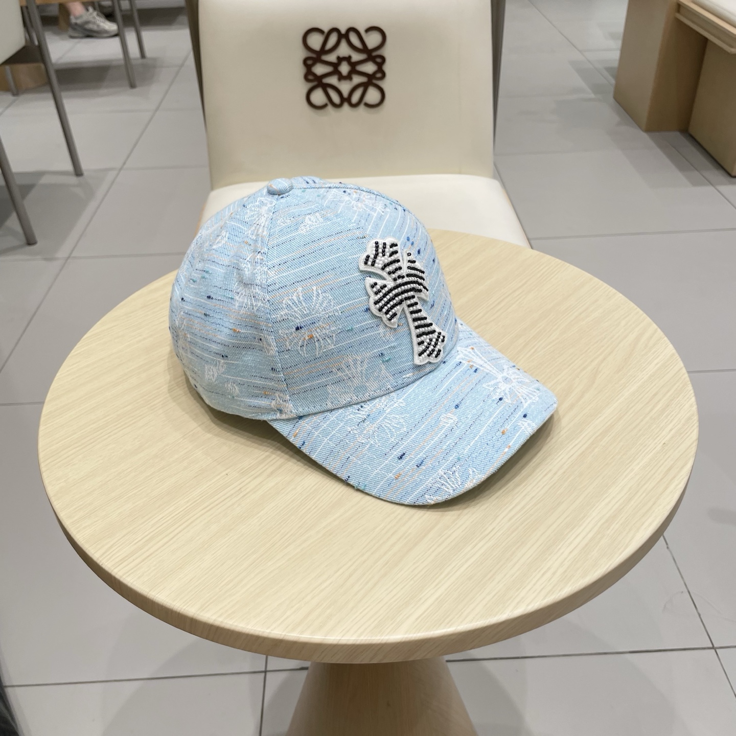  克罗心 🆕🆕25新款棒球帽，个性时尚经典十字架标志，休闲带点酷酷的感觉，中性款
男女同款！超好搭！
头