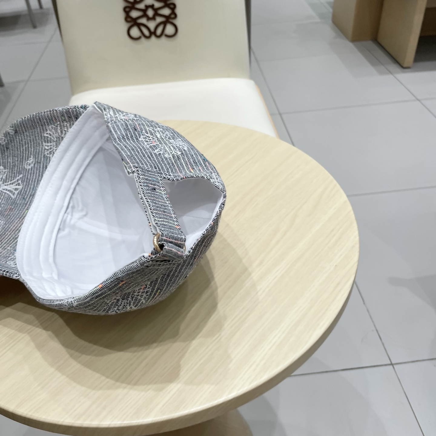  克罗心 🆕🆕25新款棒球帽，个性时尚经典十字架标志，休闲带点酷酷的感觉，中性款
男女同款！超好搭！
头