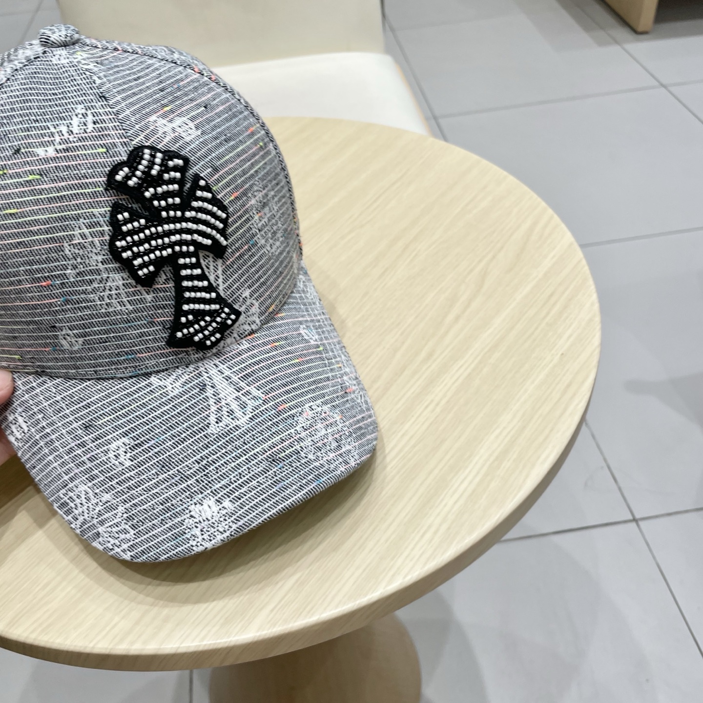  克罗心 🆕🆕25新款棒球帽，个性时尚经典十字架标志，休闲带点酷酷的感觉，中性款
男女同款！超好搭！
头